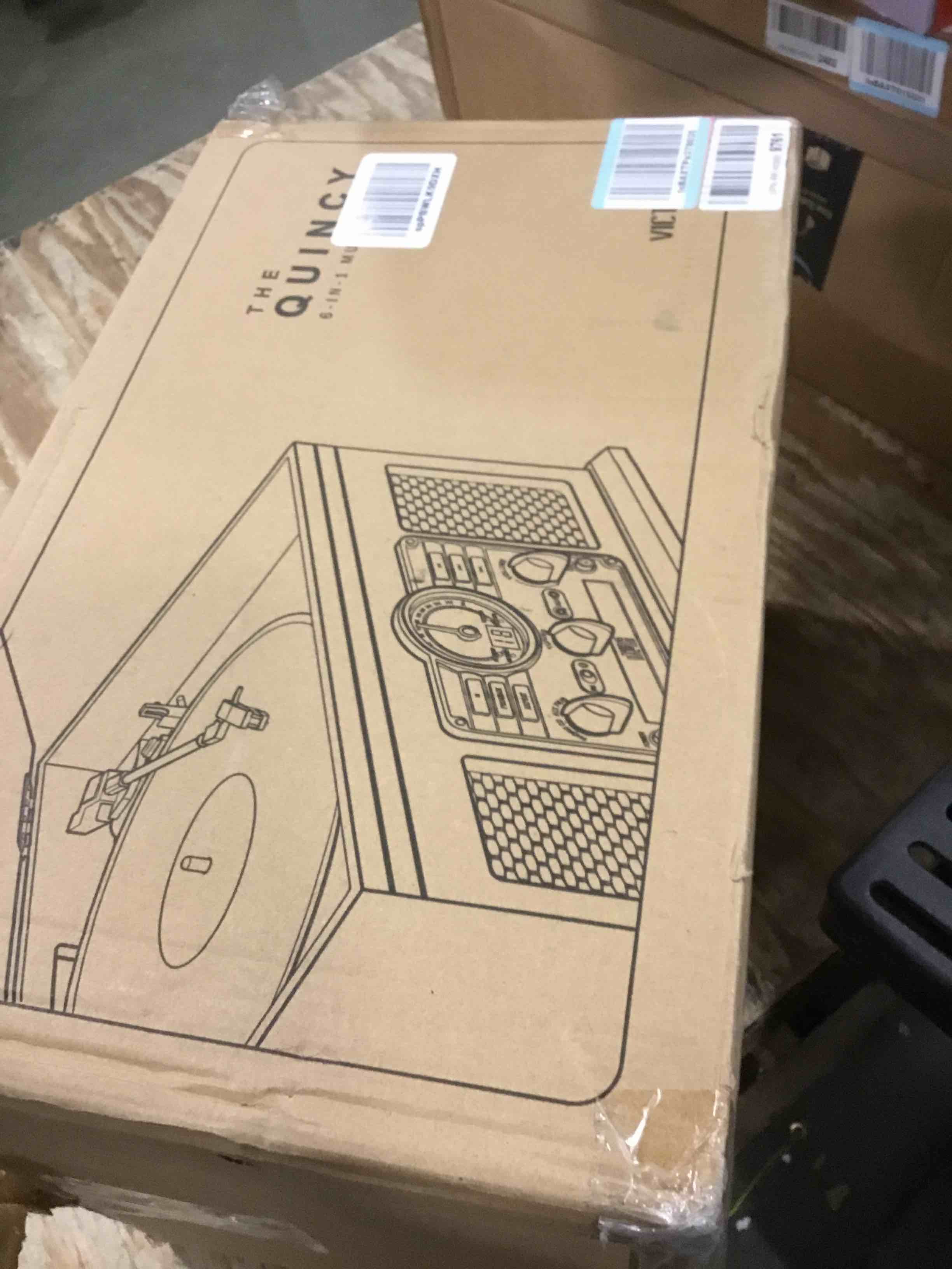 https://s3.amazonaws.com/lotting-images-prod/bidfta/RED5904482_1705498286934.jpeg