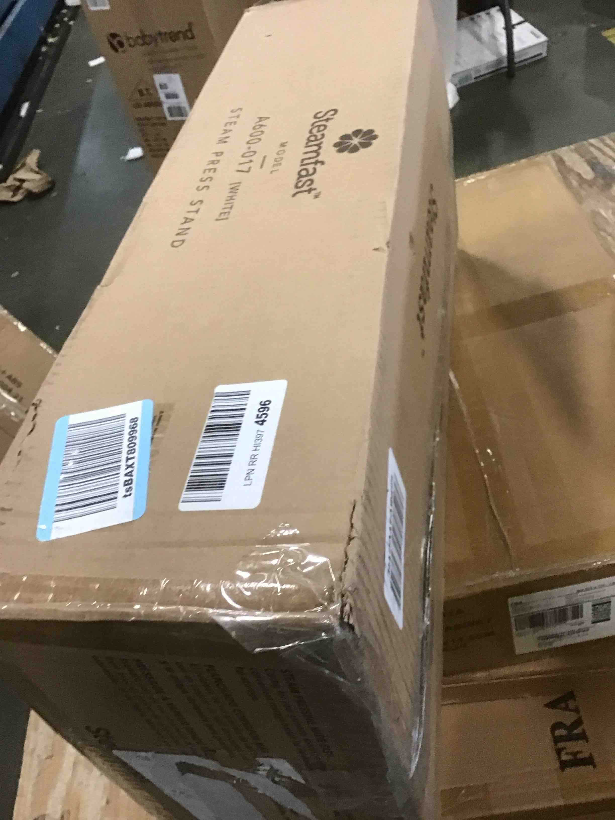 https://s3.amazonaws.com/lotting-images-prod/bidfta/RED5905430_1705935012022.jpeg