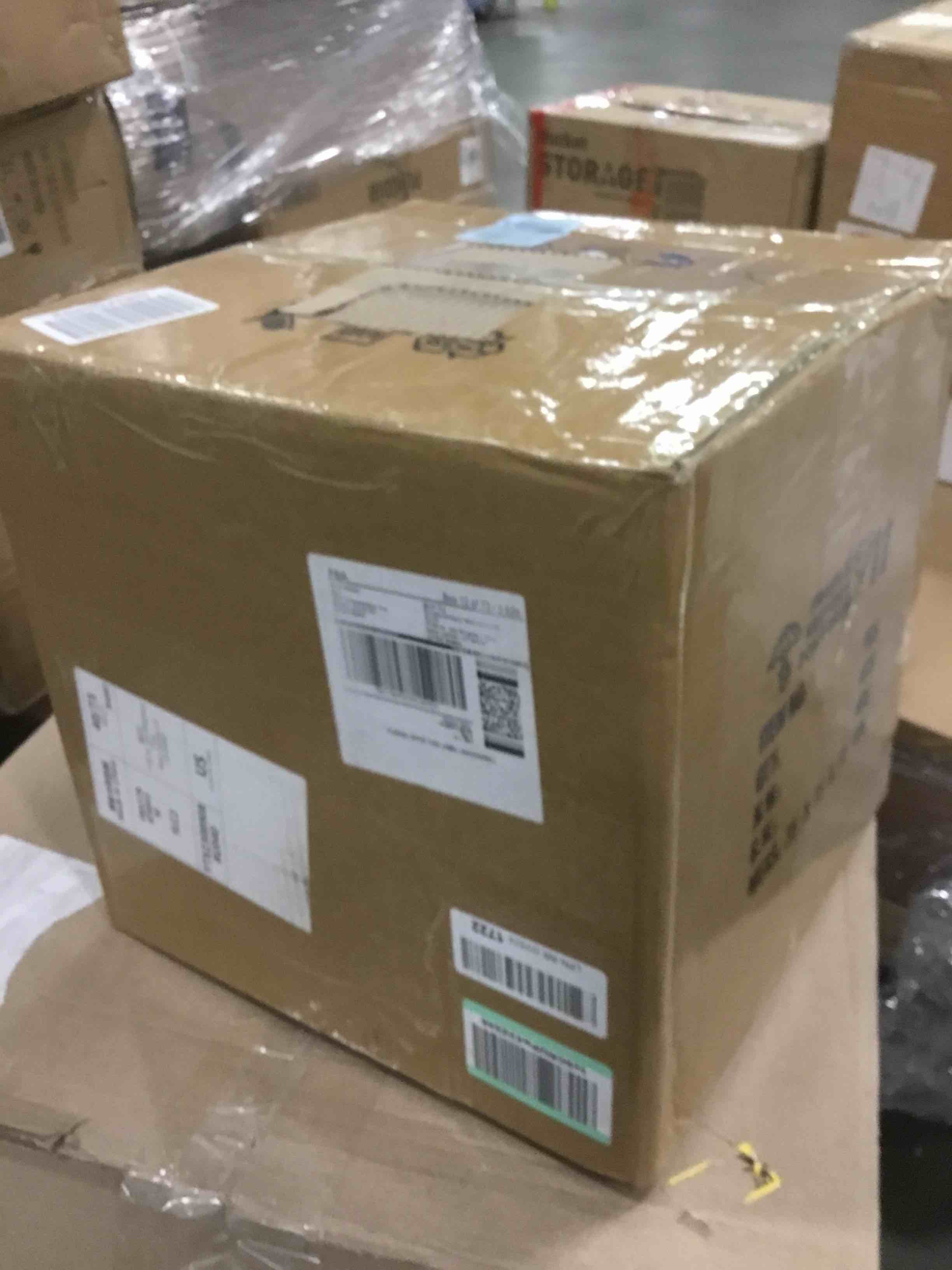 https://s3.amazonaws.com/lotting-images-prod/bidfta/RED5905599_1706014684857.jpeg