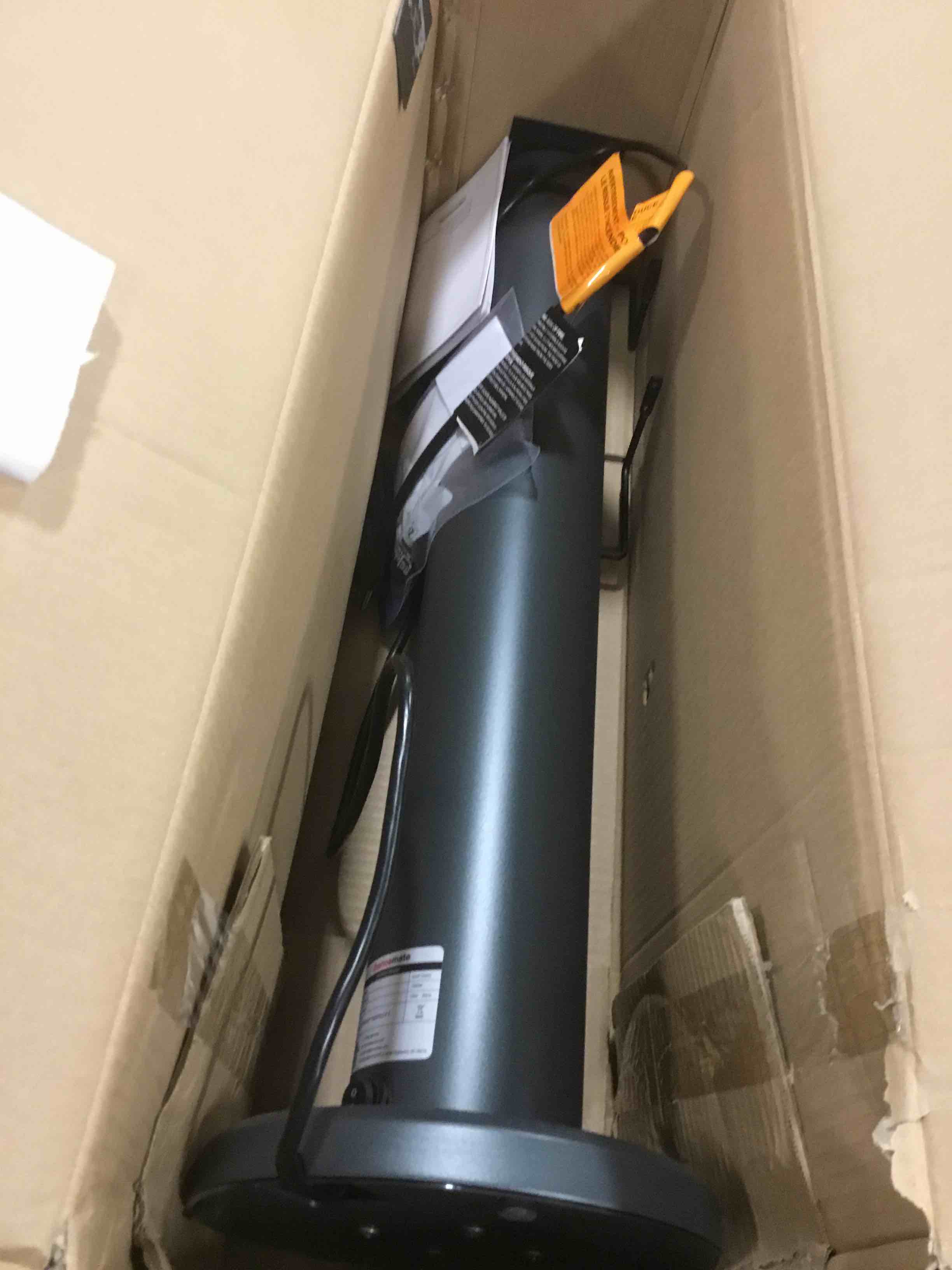 https://s3.amazonaws.com/lotting-images-prod/bidfta/RED5905622_1706017706155.jpeg