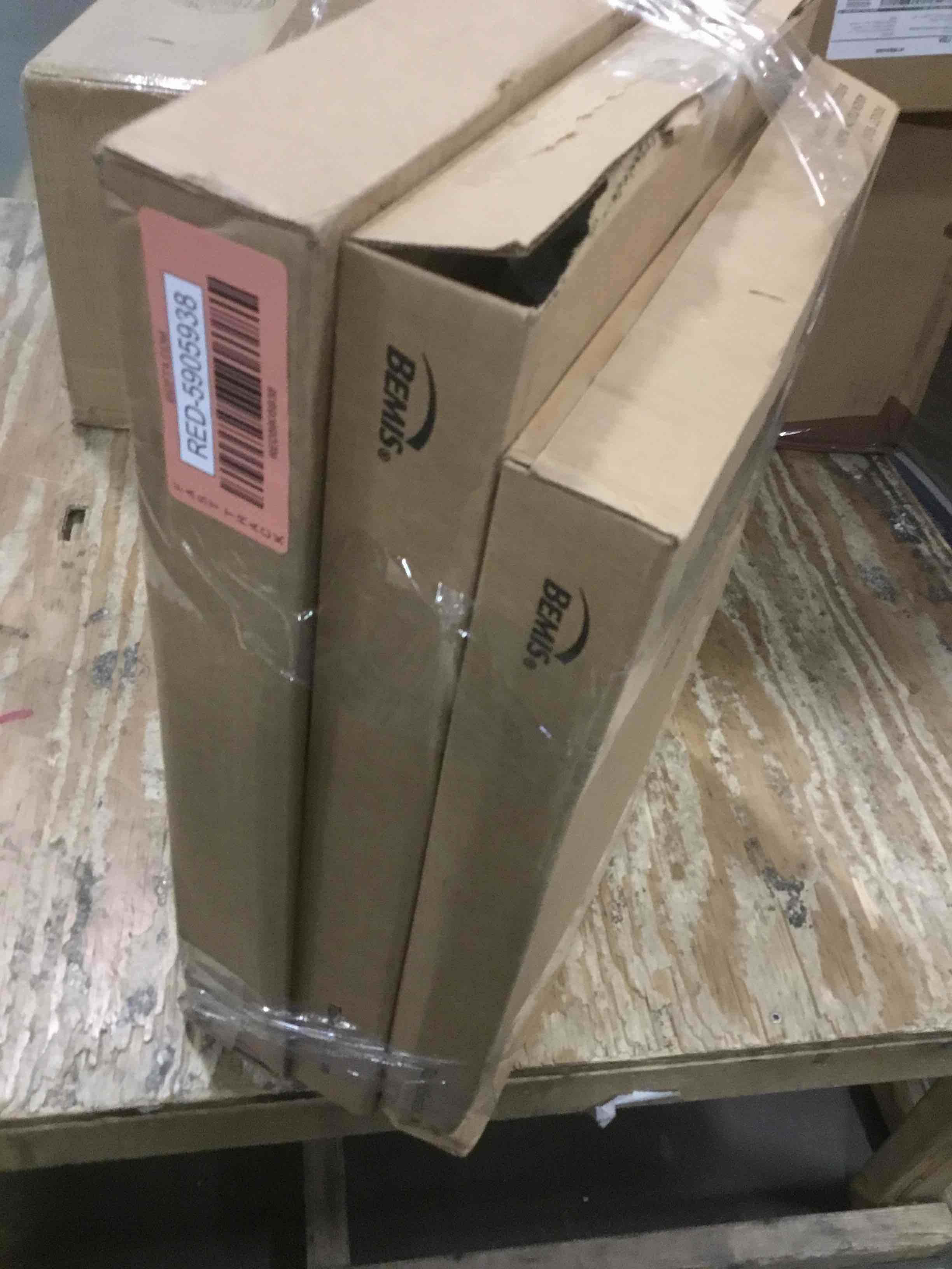 https://s3.amazonaws.com/lotting-images-prod/bidfta/RED5905938_1706112398980.jpeg