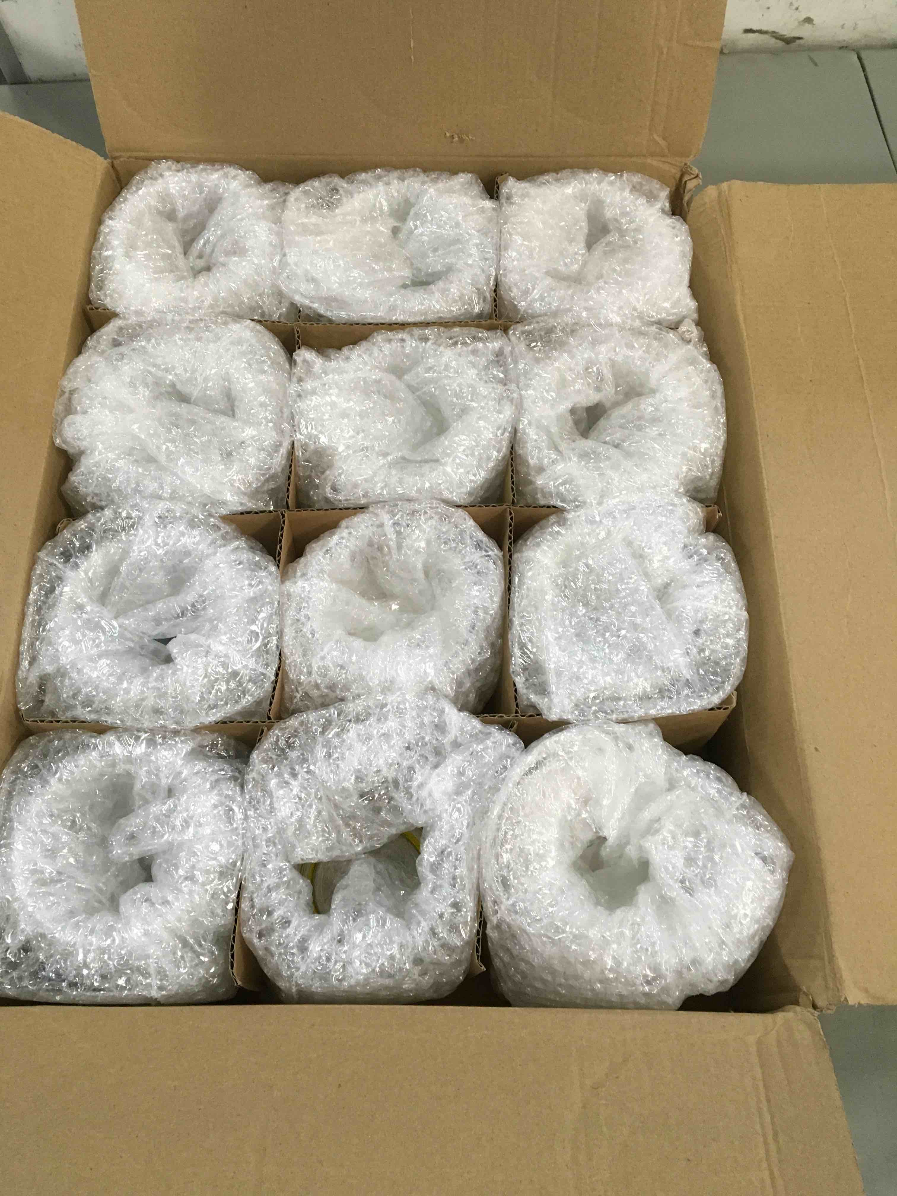 https://s3.amazonaws.com/lotting-images-prod/bidfta/RED5906676_1705767477865.jpeg