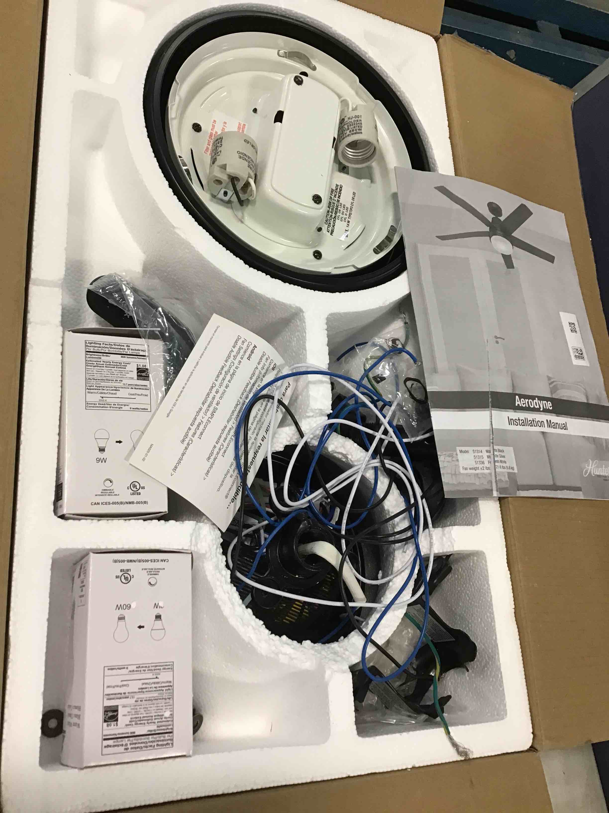 https://s3.amazonaws.com/lotting-images-prod/bidfta/RED5907141_1706028547794.jpeg