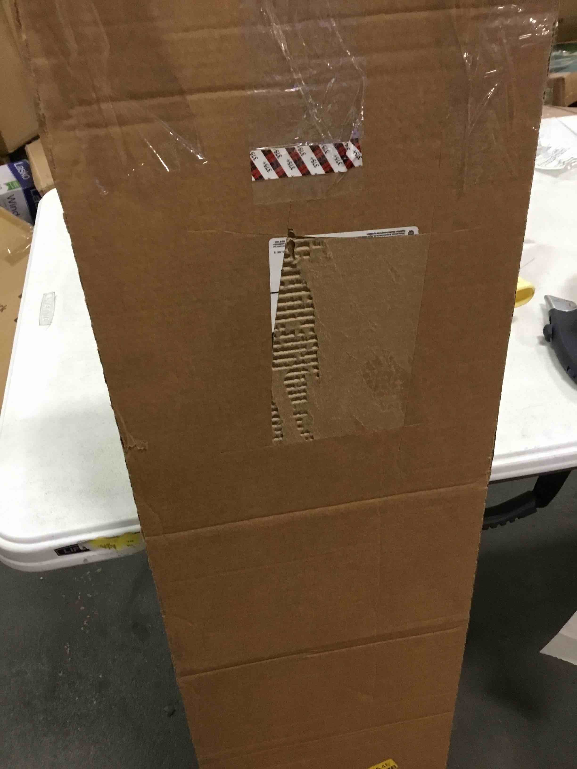 https://s3.amazonaws.com/lotting-images-prod/bidfta/RED5907956_1705410152473.jpeg