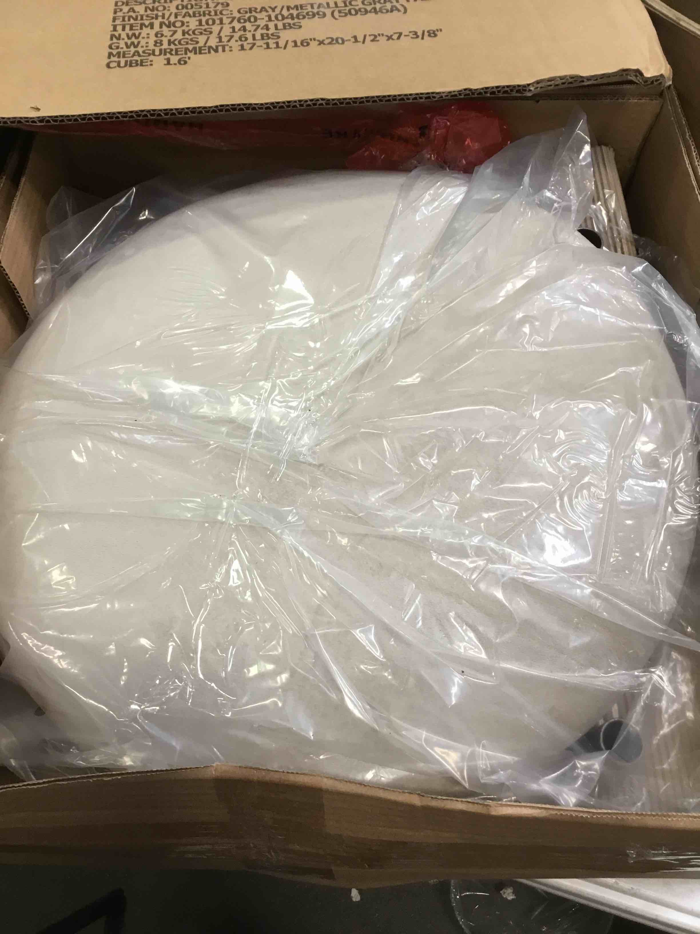 https://s3.amazonaws.com/lotting-images-prod/bidfta/RED5908025_1705430885167.jpeg
