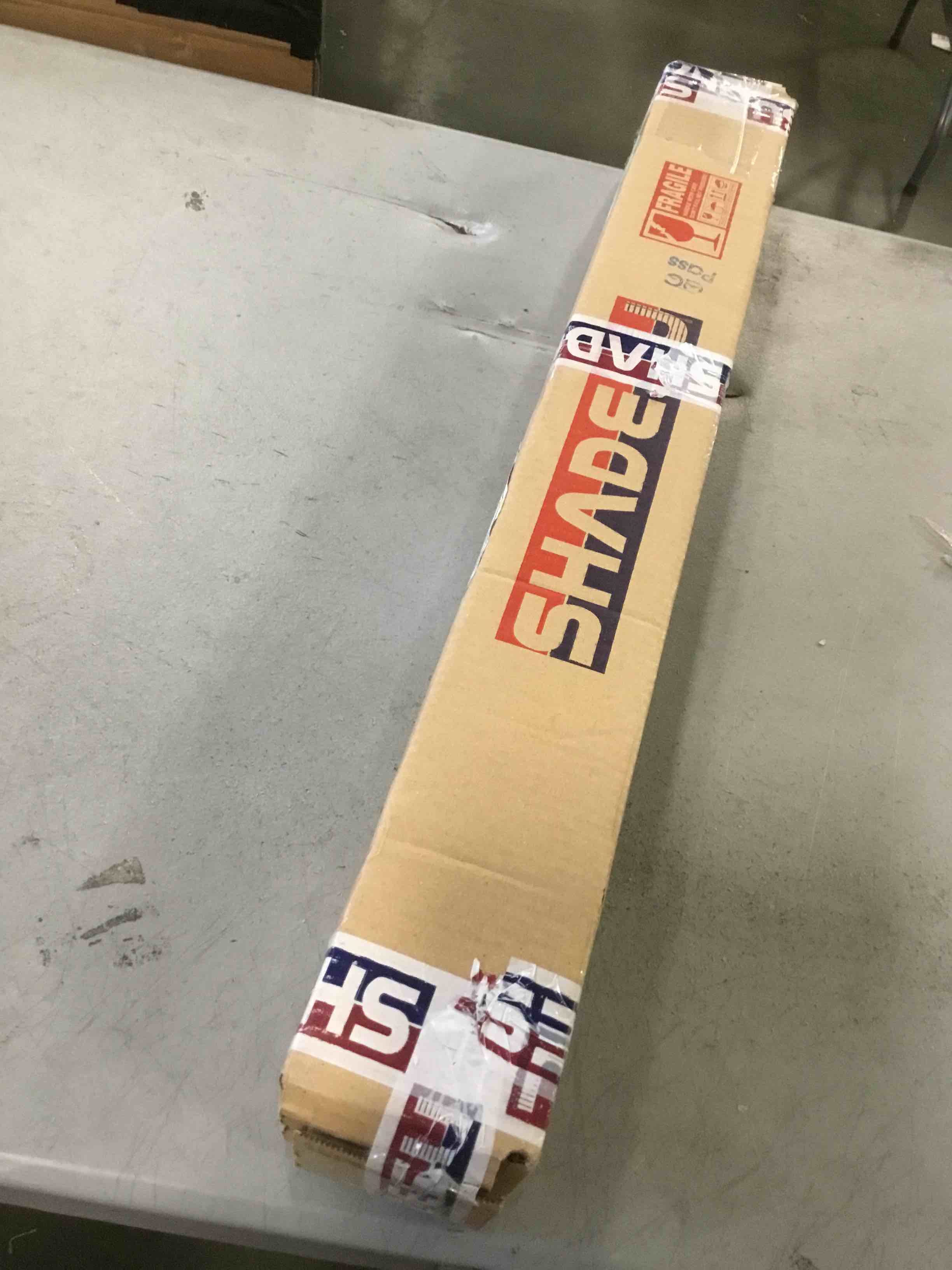 https://s3.amazonaws.com/lotting-images-prod/bidfta/RED5908402_1706020781751.jpeg