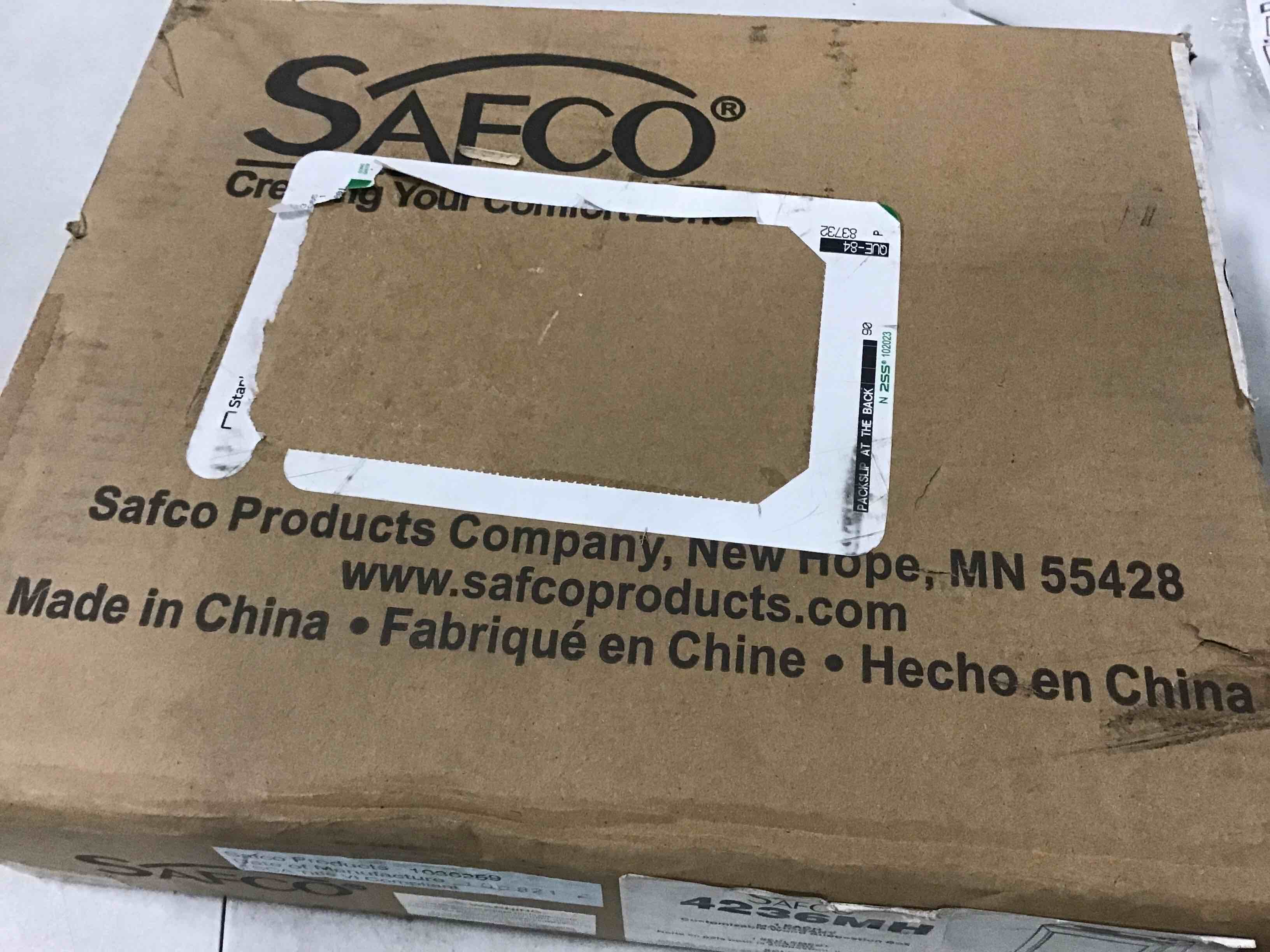 https://s3.amazonaws.com/lotting-images-prod/bidfta/RED5908912_1706617018322.jpeg