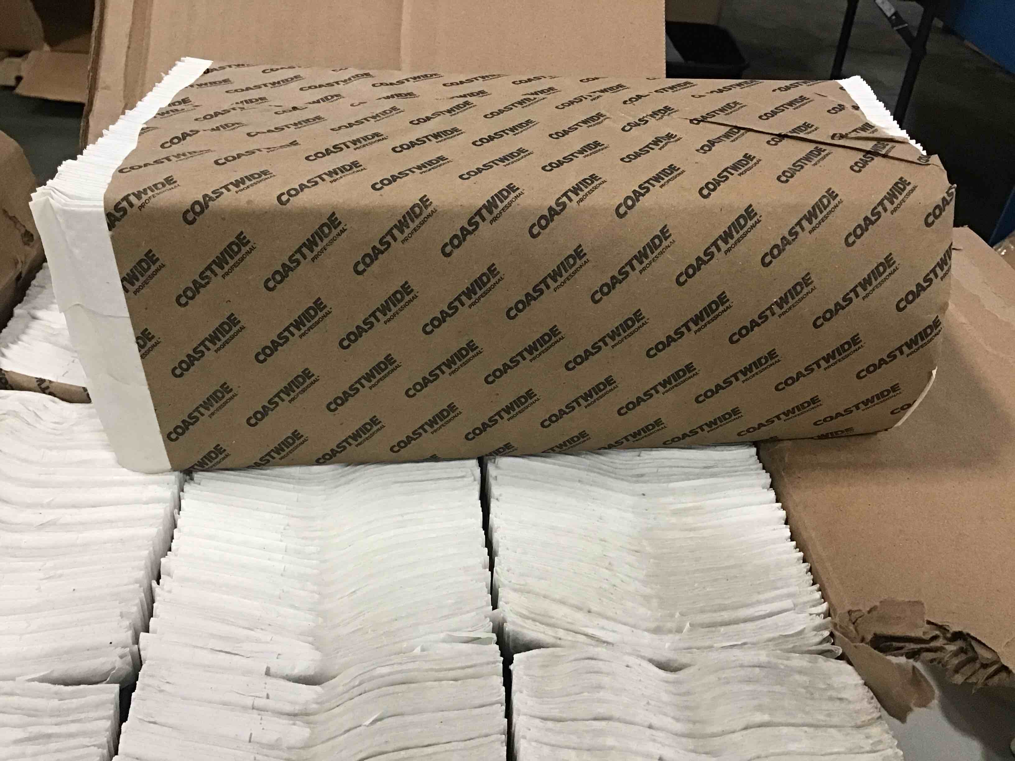 https://s3.amazonaws.com/lotting-images-prod/bidfta/RED5908932_1706620900663.jpeg