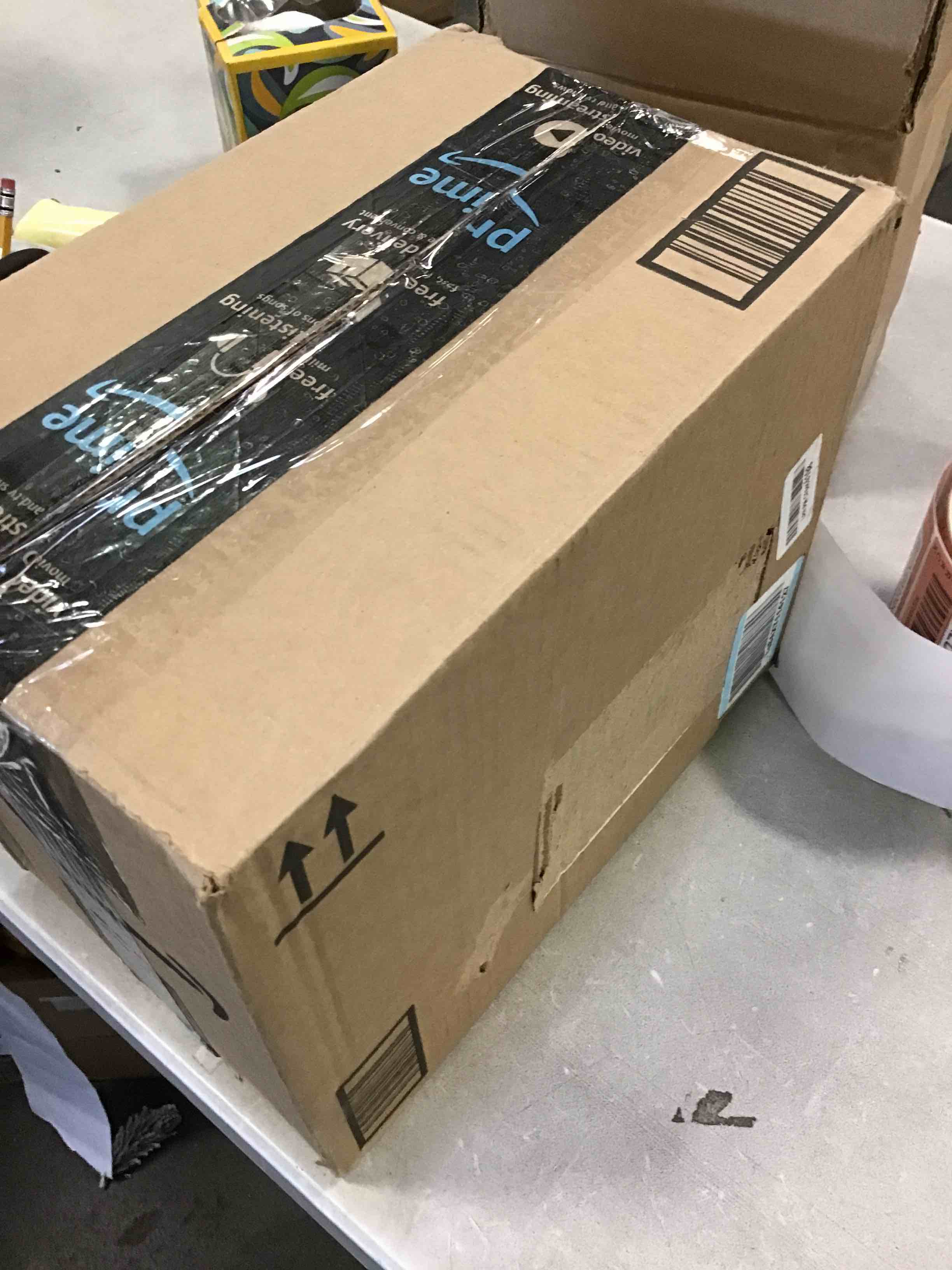https://s3.amazonaws.com/lotting-images-prod/bidfta/RED5908976_1705499984310.jpeg