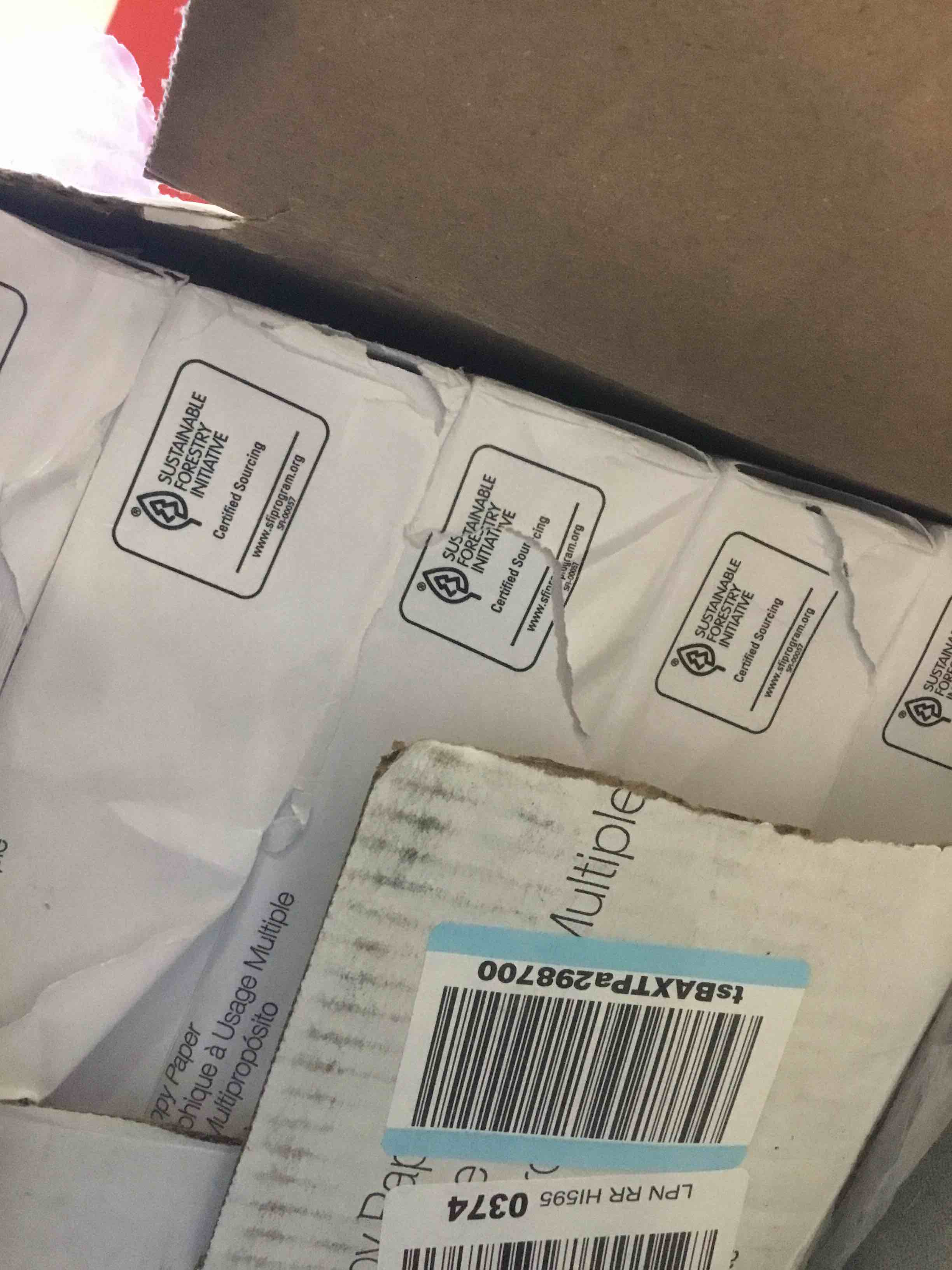 https://s3.amazonaws.com/lotting-images-prod/bidfta/RED5909555_1705951966262.jpeg