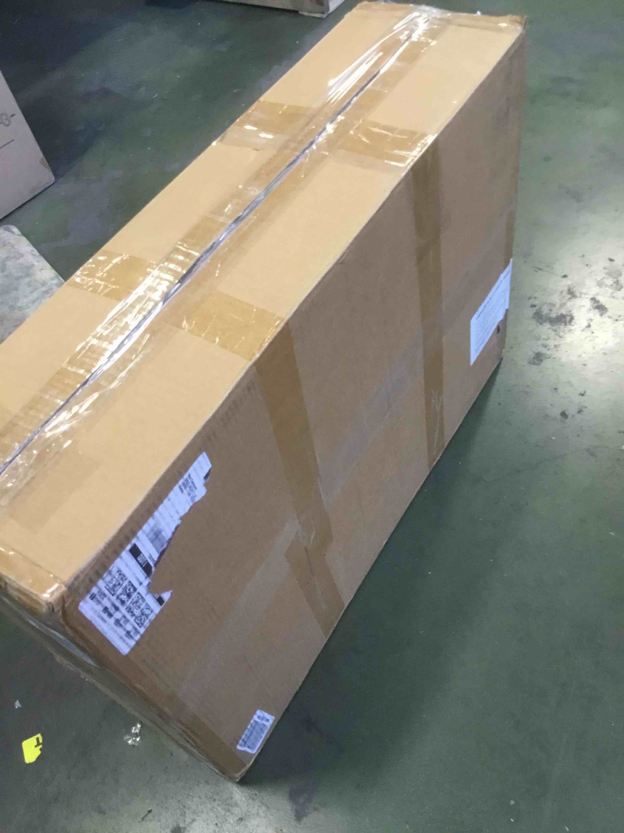 https://s3.amazonaws.com/lotting-images-prod/bidfta/RED5909569_1705954241339.jpeg