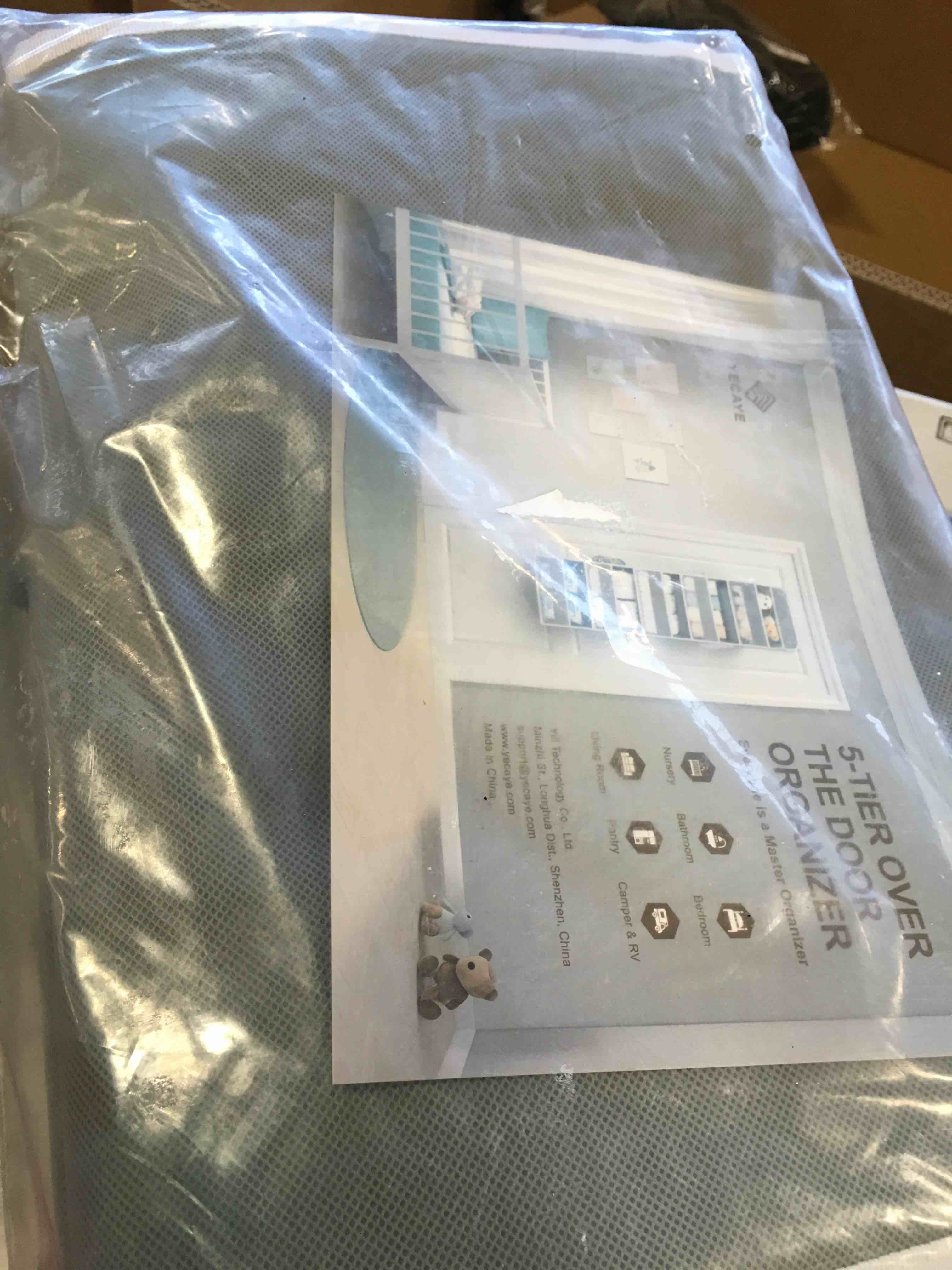 https://s3.amazonaws.com/lotting-images-prod/bidfta/RED5909975_1706794436649.jpeg