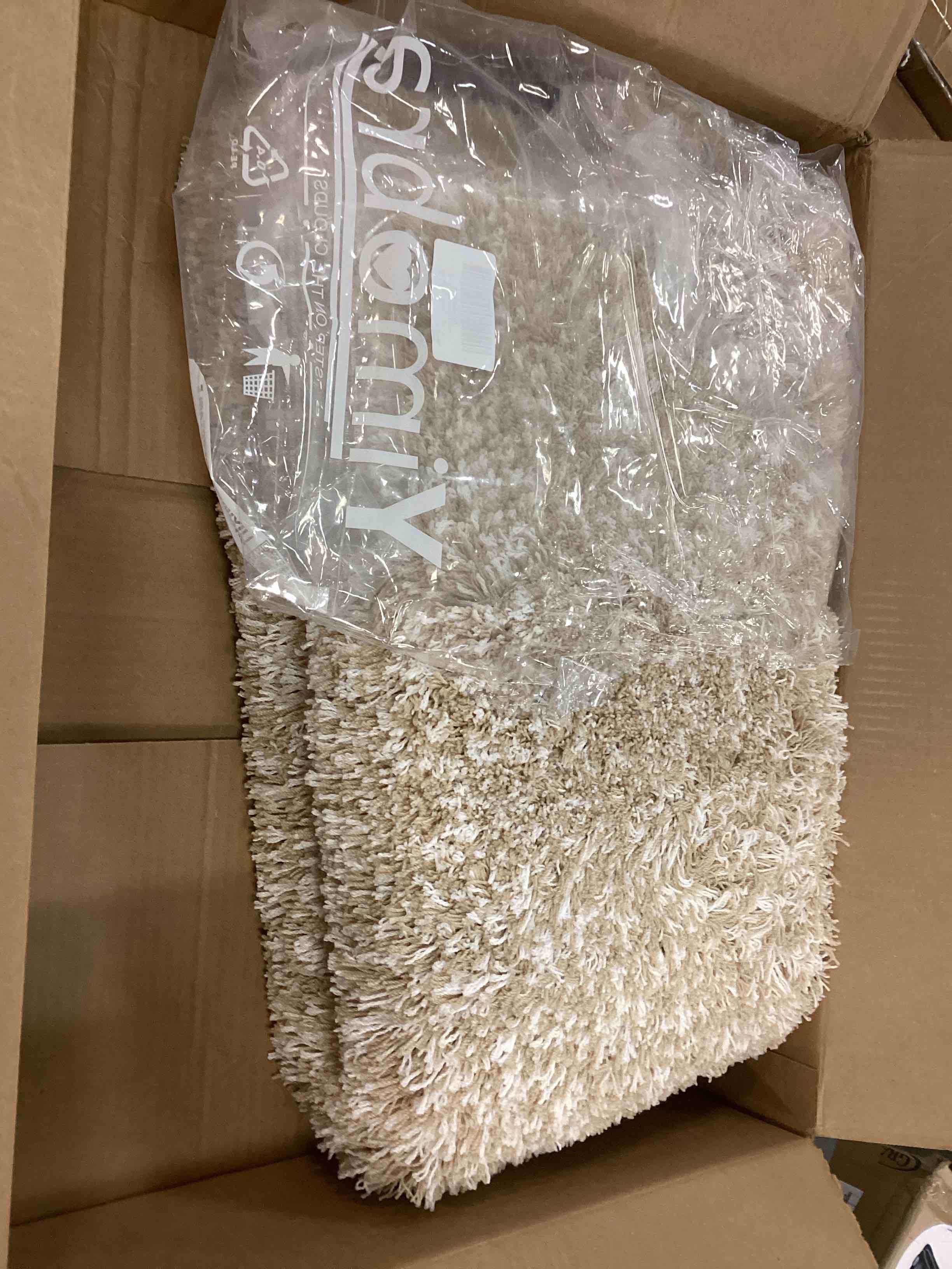 https://s3.amazonaws.com/lotting-images-prod/bidfta/RED5910669_1705604612661.jpeg