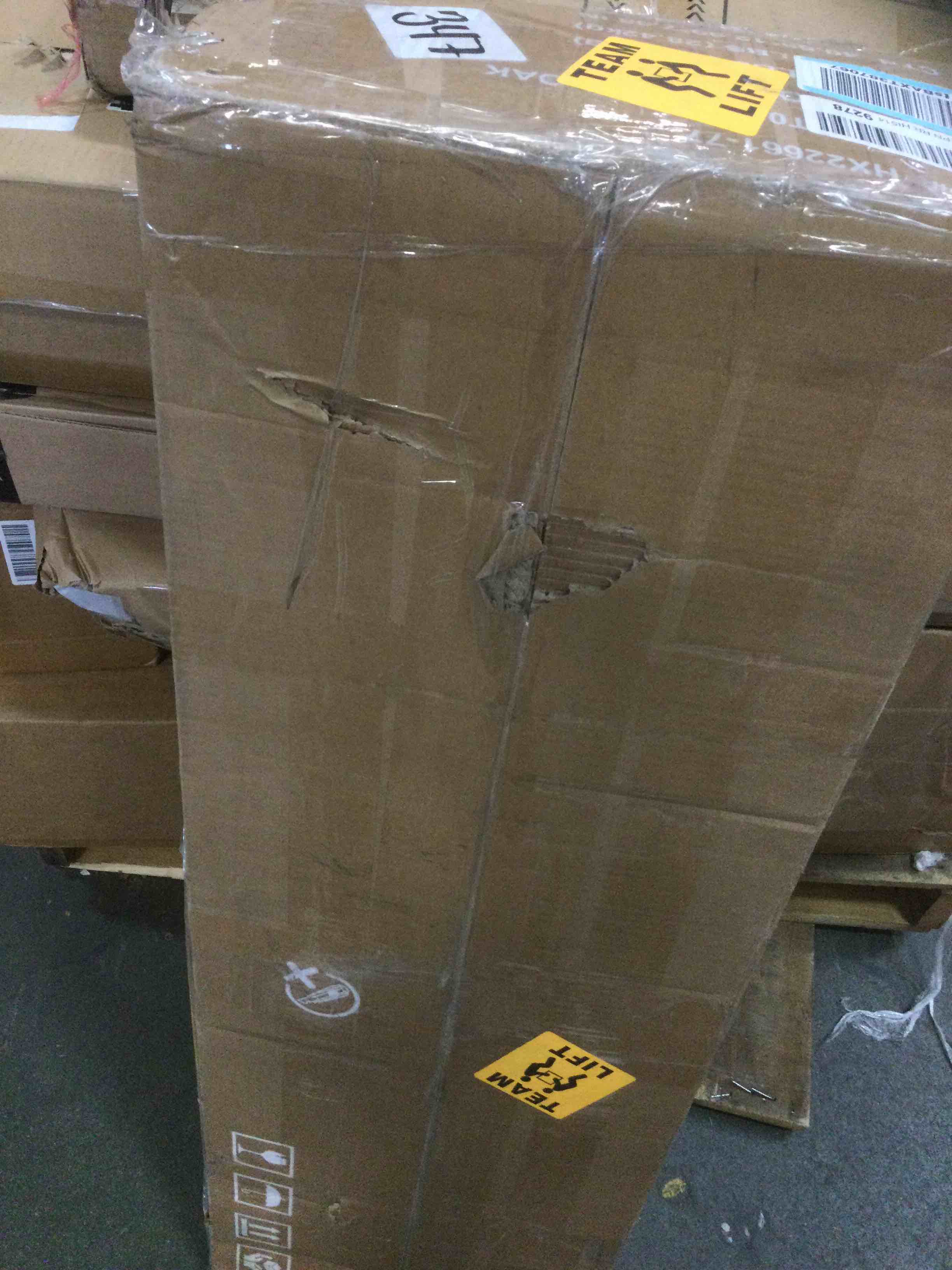 https://s3.amazonaws.com/lotting-images-prod/bidfta/RED5911079_1705769090295.jpeg
