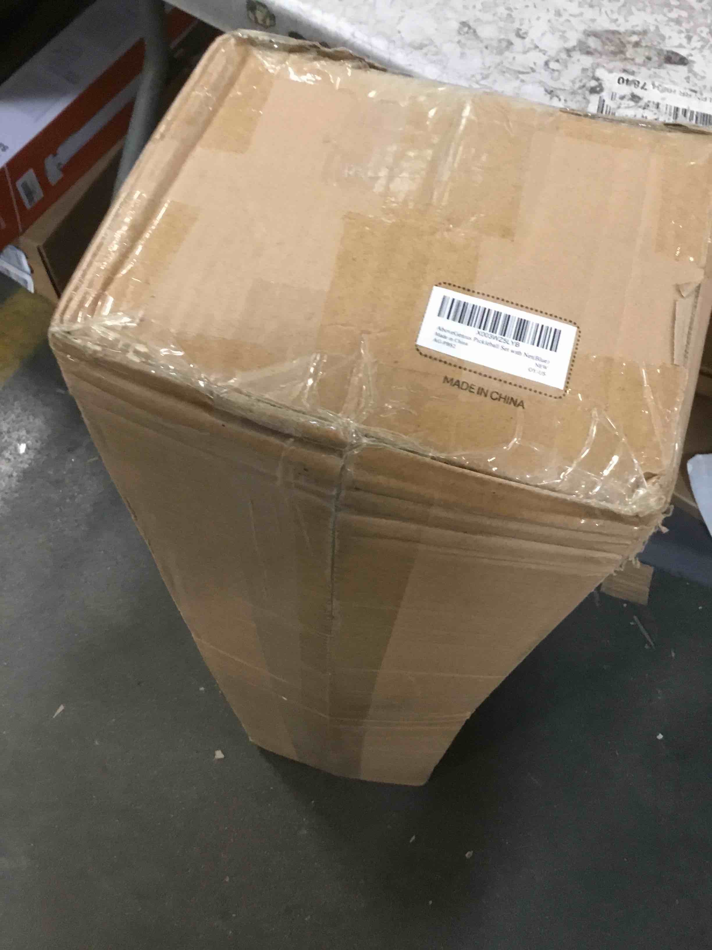https://s3.amazonaws.com/lotting-images-prod/bidfta/RED5911253_1705933119165.jpeg