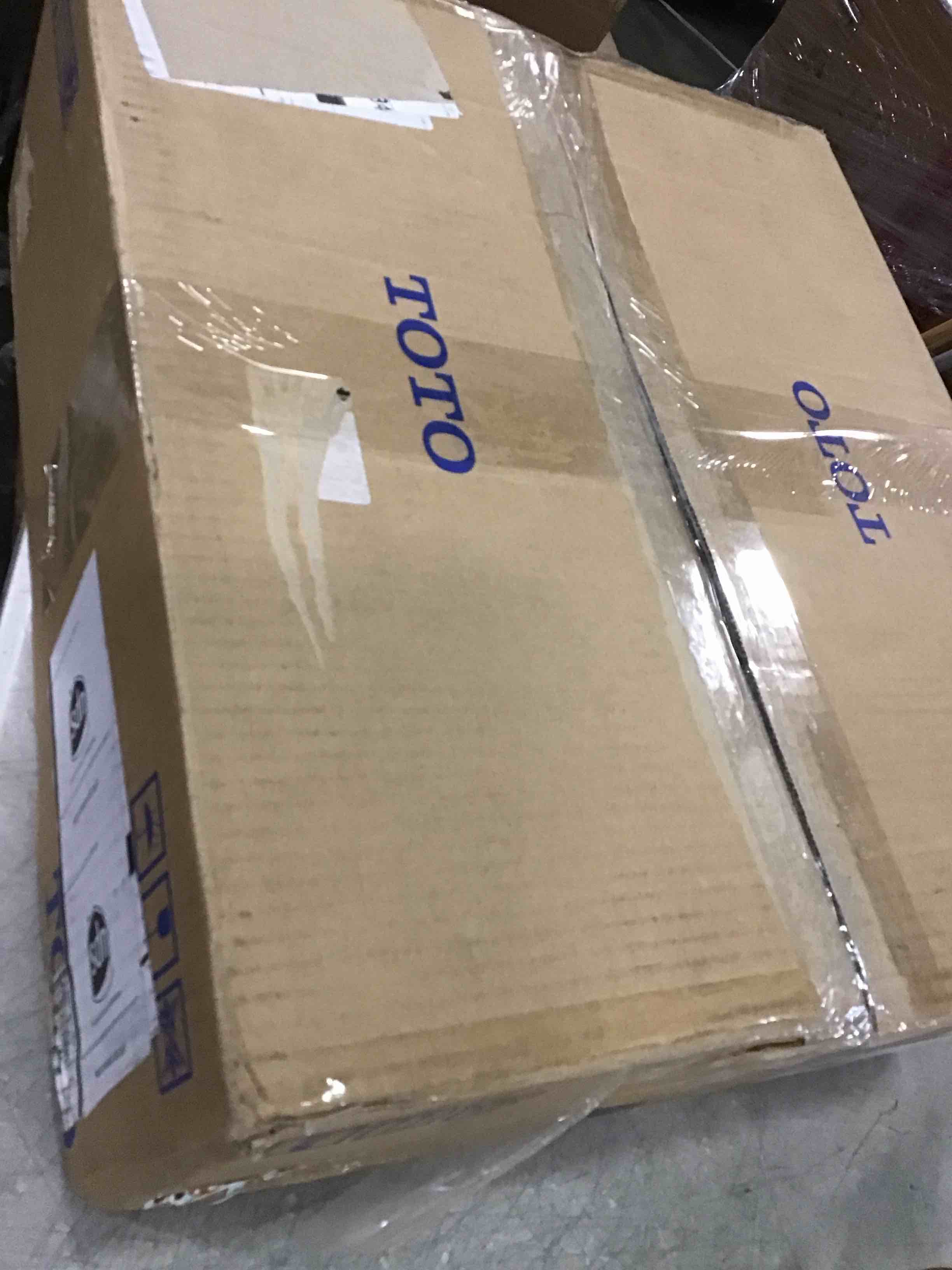 https://s3.amazonaws.com/lotting-images-prod/bidfta/RED5911887_1706191187277.jpeg