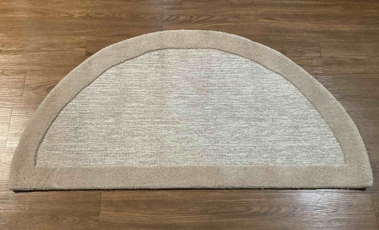 Transocean Madrid Banded 1300/12 Border Neutral Rug 24 X 48 1/2 RD 100% Wool