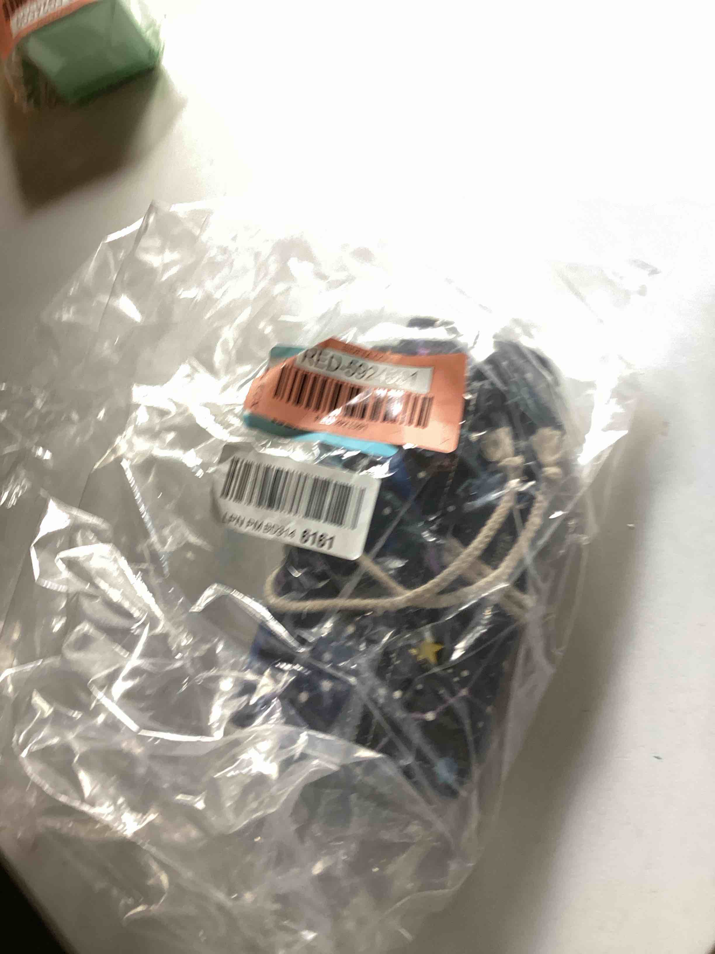 https://s3.amazonaws.com/lotting-images-prod/bidfta/RED5924591_1729010676282.jpeg