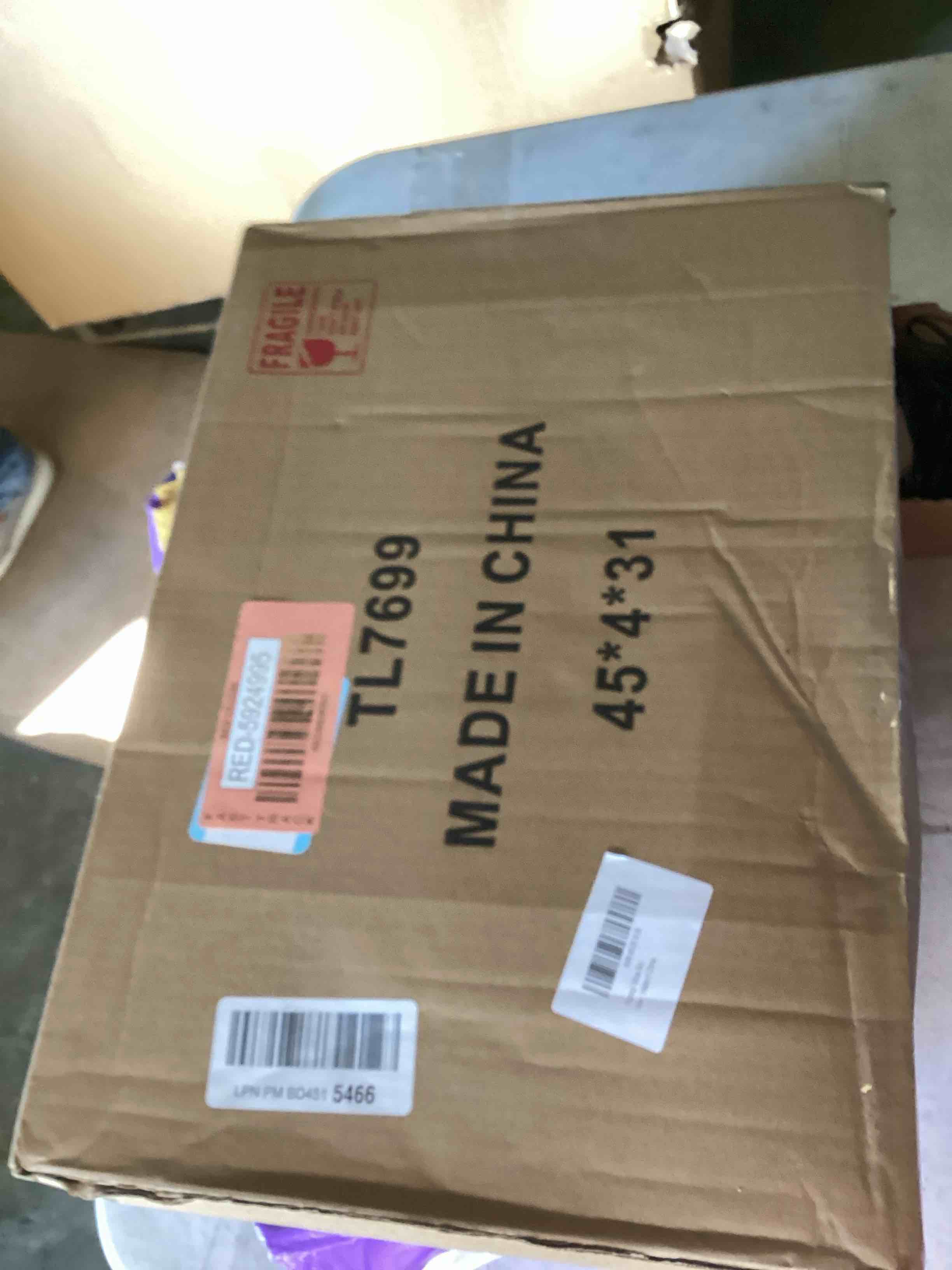 https://s3.amazonaws.com/lotting-images-prod/bidfta/RED5924995_1729263401683.jpeg
