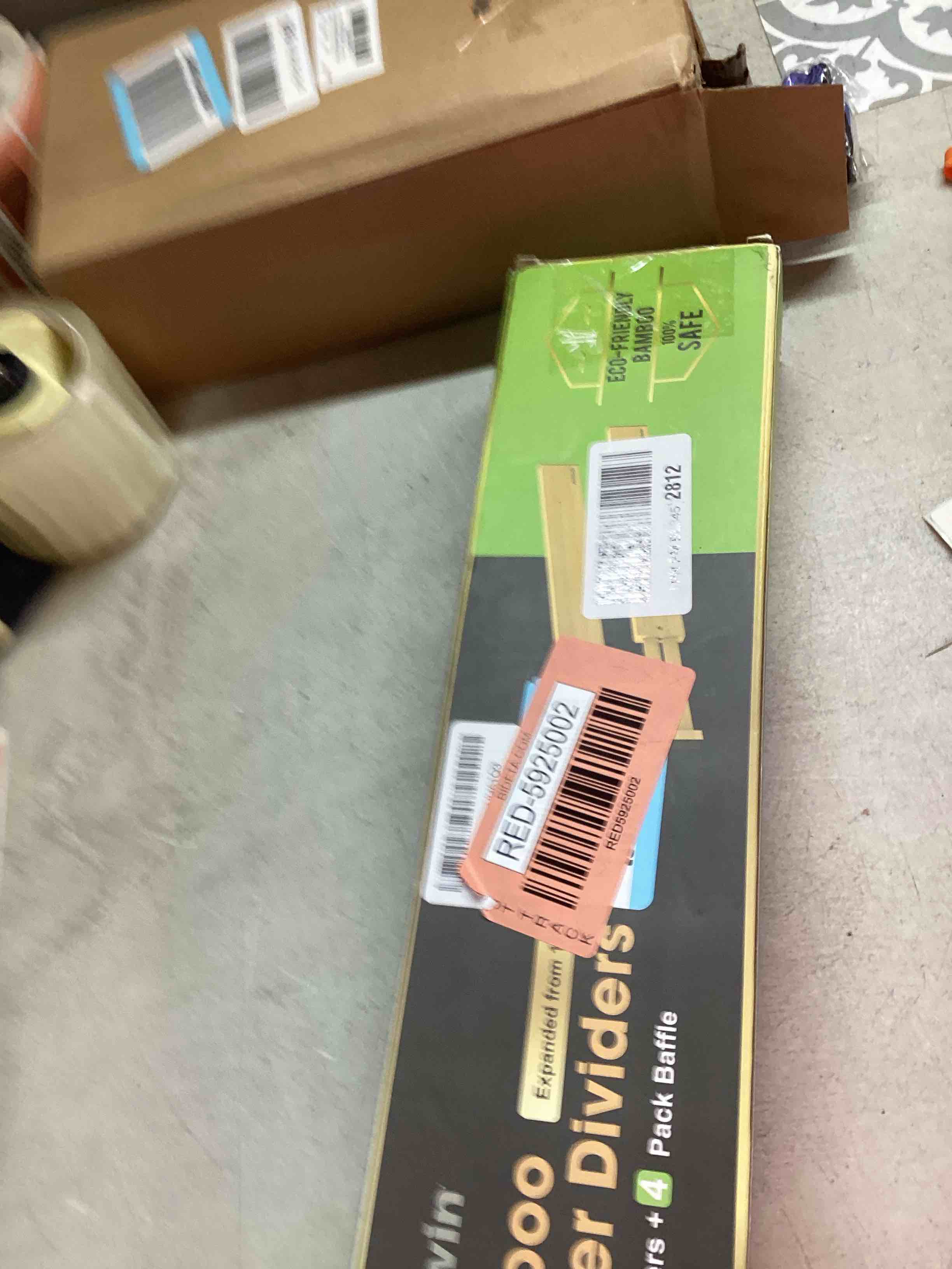 https://s3.amazonaws.com/lotting-images-prod/bidfta/RED5925002_1729266048445.jpeg