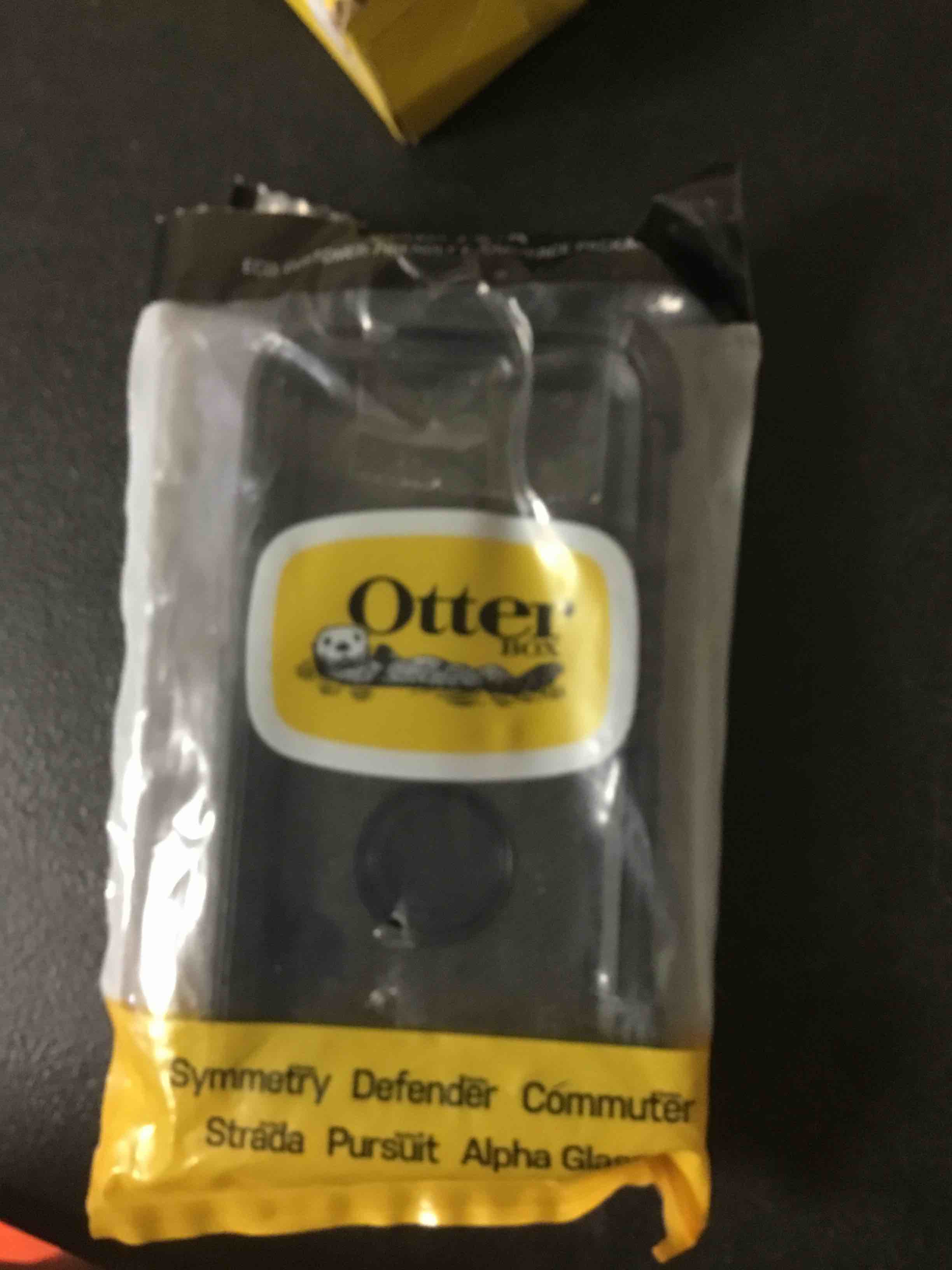 https://s3.amazonaws.com/lotting-images-prod/bidfta/RED5925549_1724258895976.jpeg