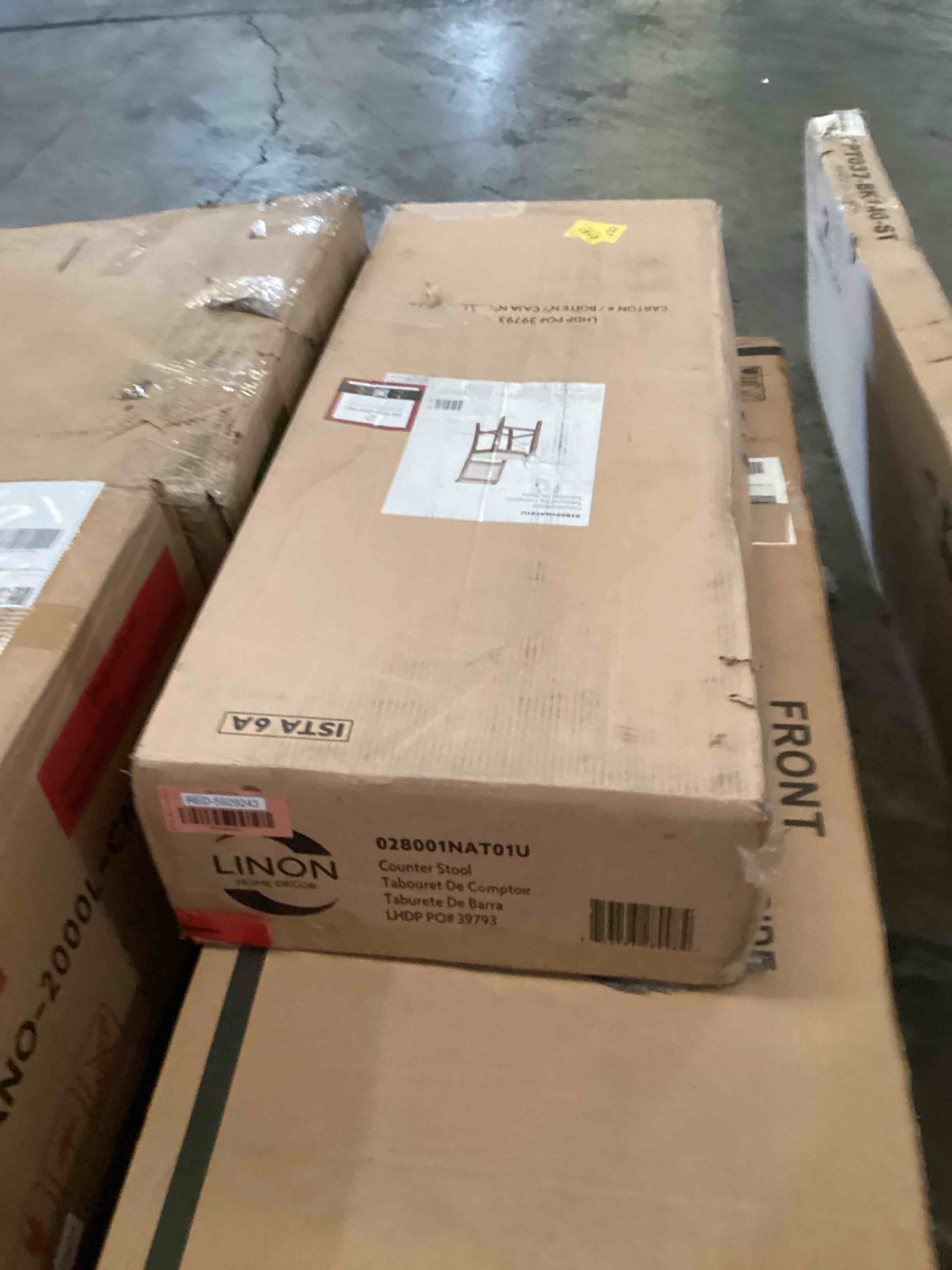 https://s3.amazonaws.com/lotting-images-prod/bidfta/RED5929243_1719601537601.jpeg