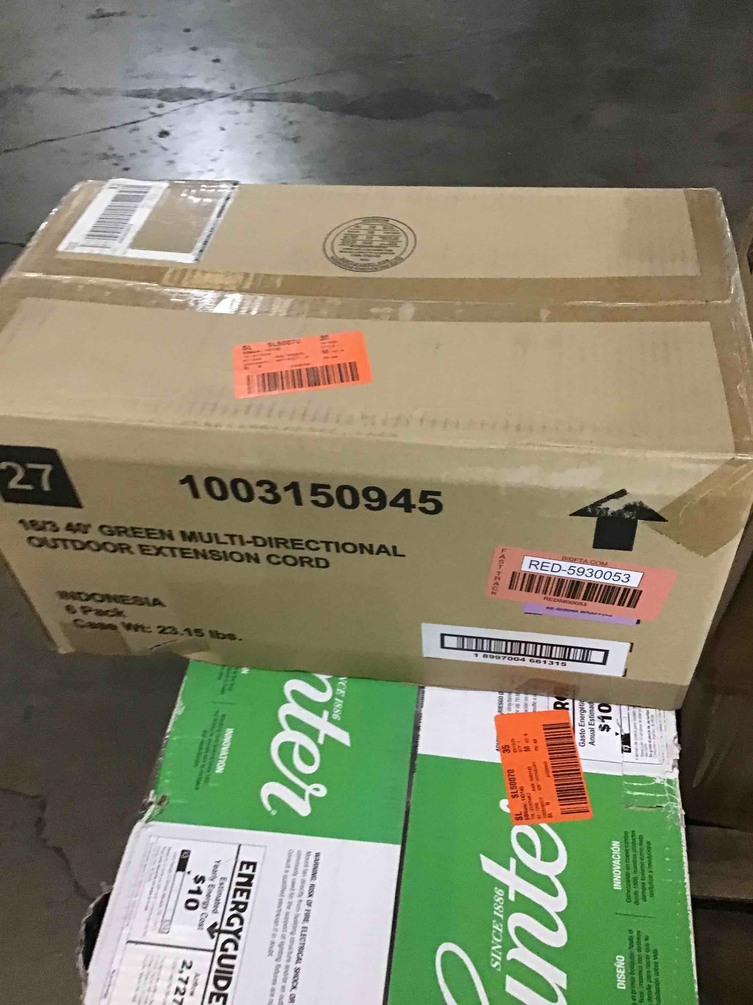 https://s3.amazonaws.com/lotting-images-prod/bidfta/RED5930053_1719318071195.jpeg
