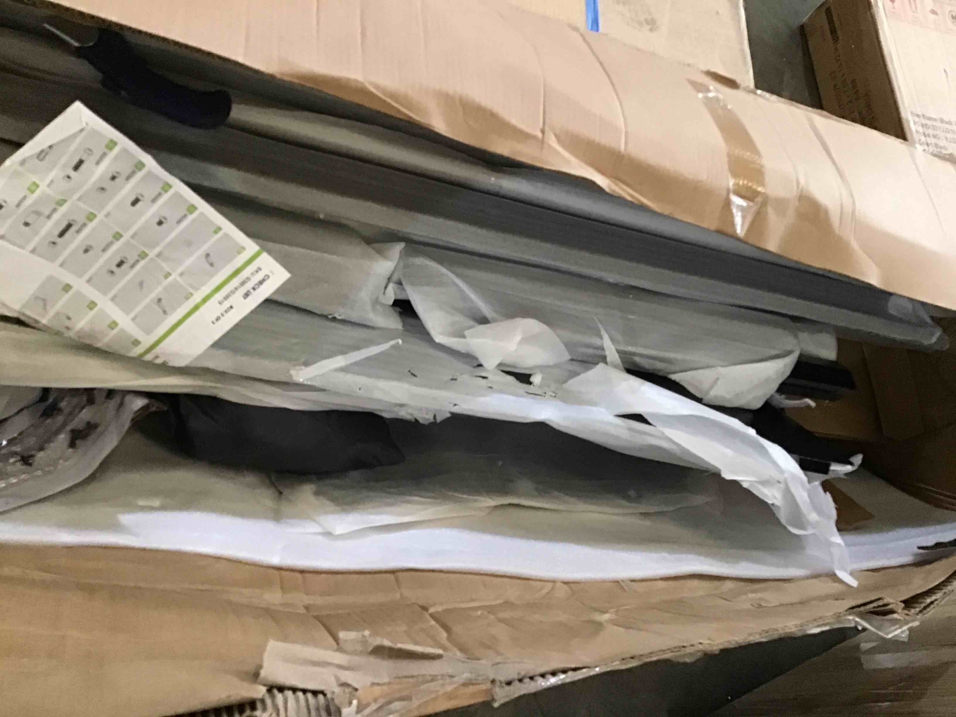 https://s3.amazonaws.com/lotting-images-prod/bidfta/RED5930469_1720551100418.jpeg