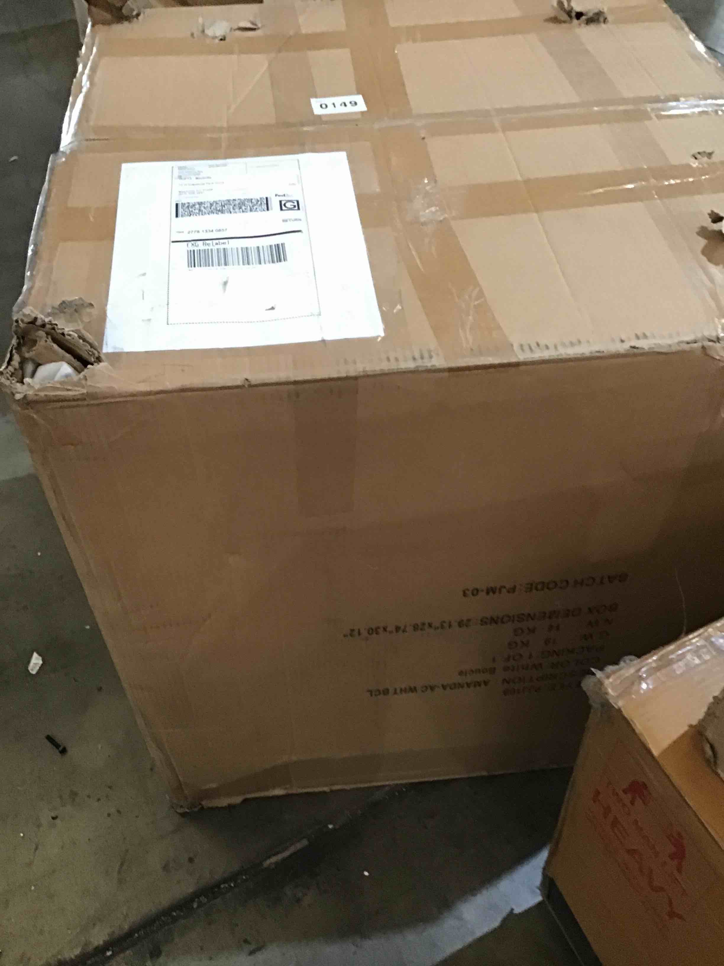 https://s3.amazonaws.com/lotting-images-prod/bidfta/RED5931918_1723732451101.jpeg