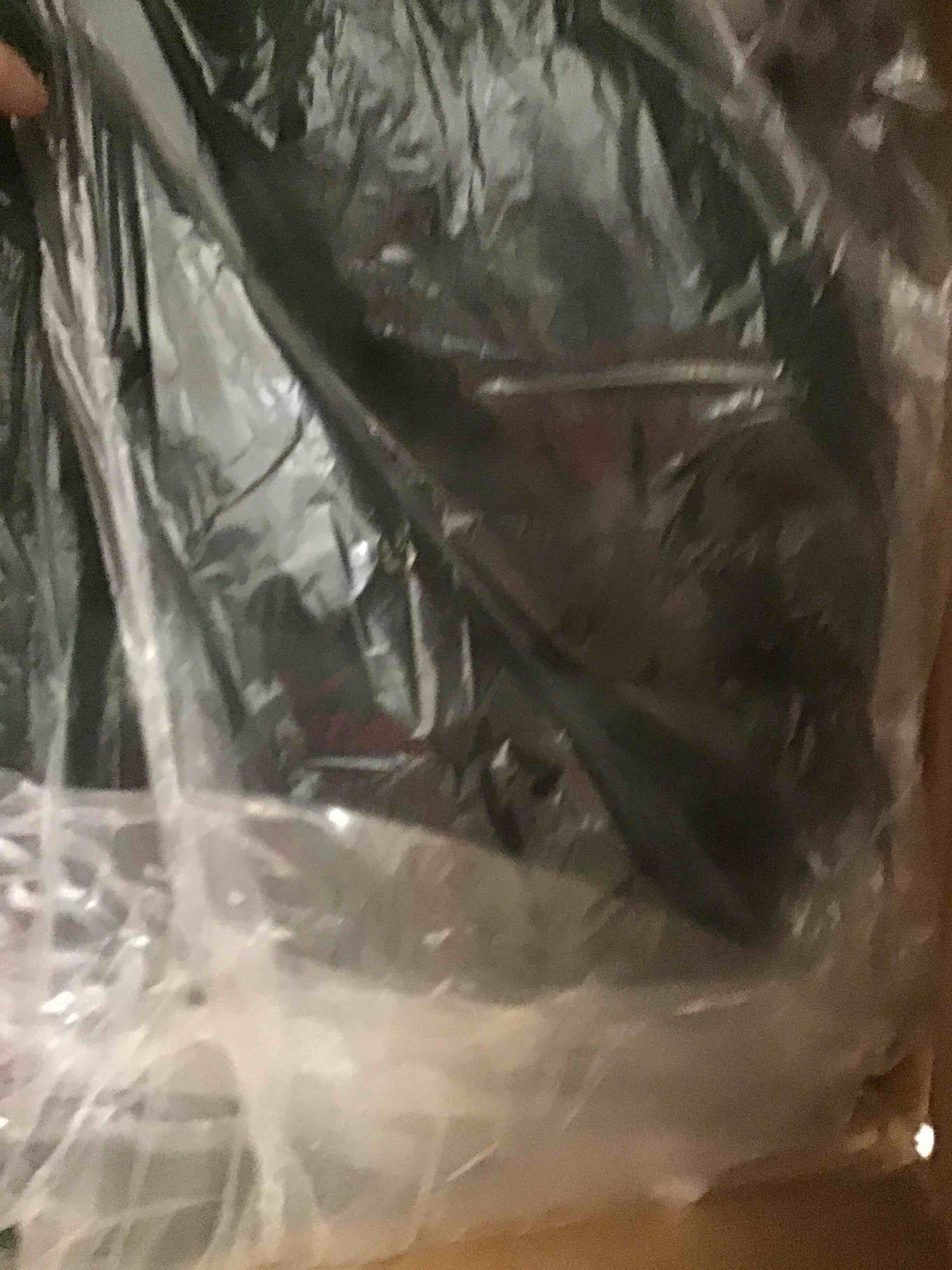 https://s3.amazonaws.com/lotting-images-prod/bidfta/RED5931922_1723732921659.jpeg