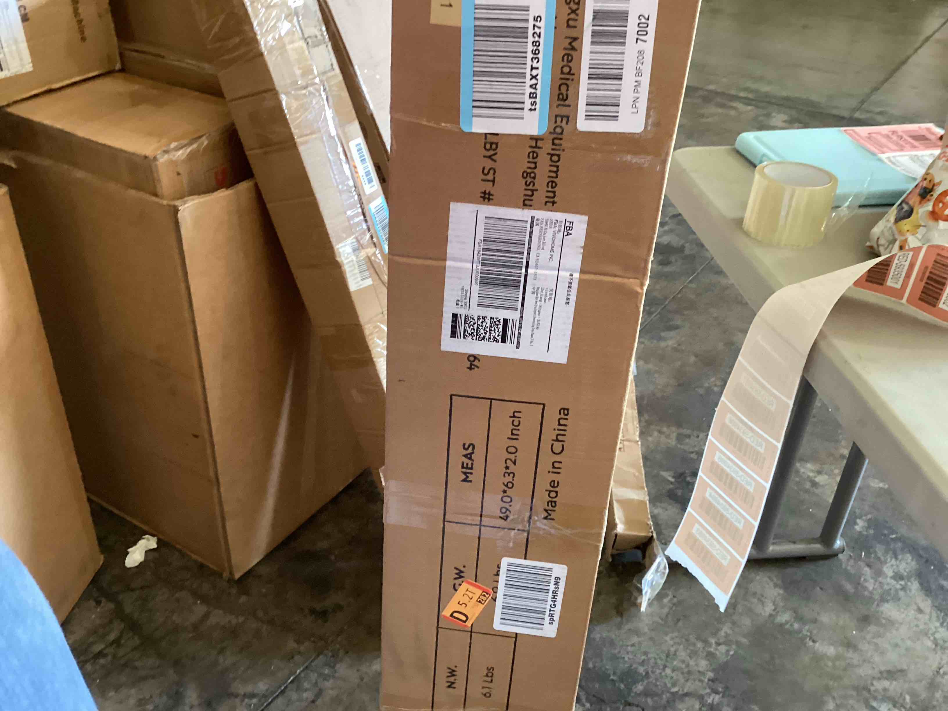 https://s3.amazonaws.com/lotting-images-prod/bidfta/RED5934991_1725546003660.jpeg
