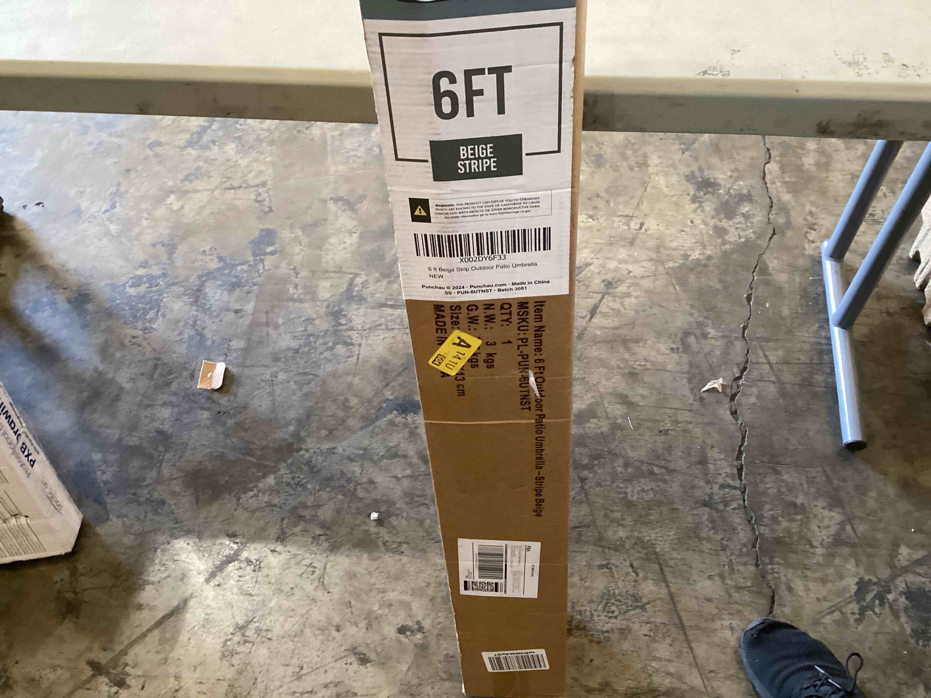 https://s3.amazonaws.com/lotting-images-prod/bidfta/RED5935212_1725973970691.jpeg