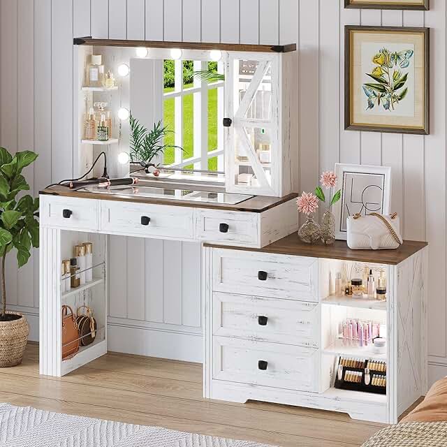 Reyhana 6 Drawers Vanity Set with Outlets