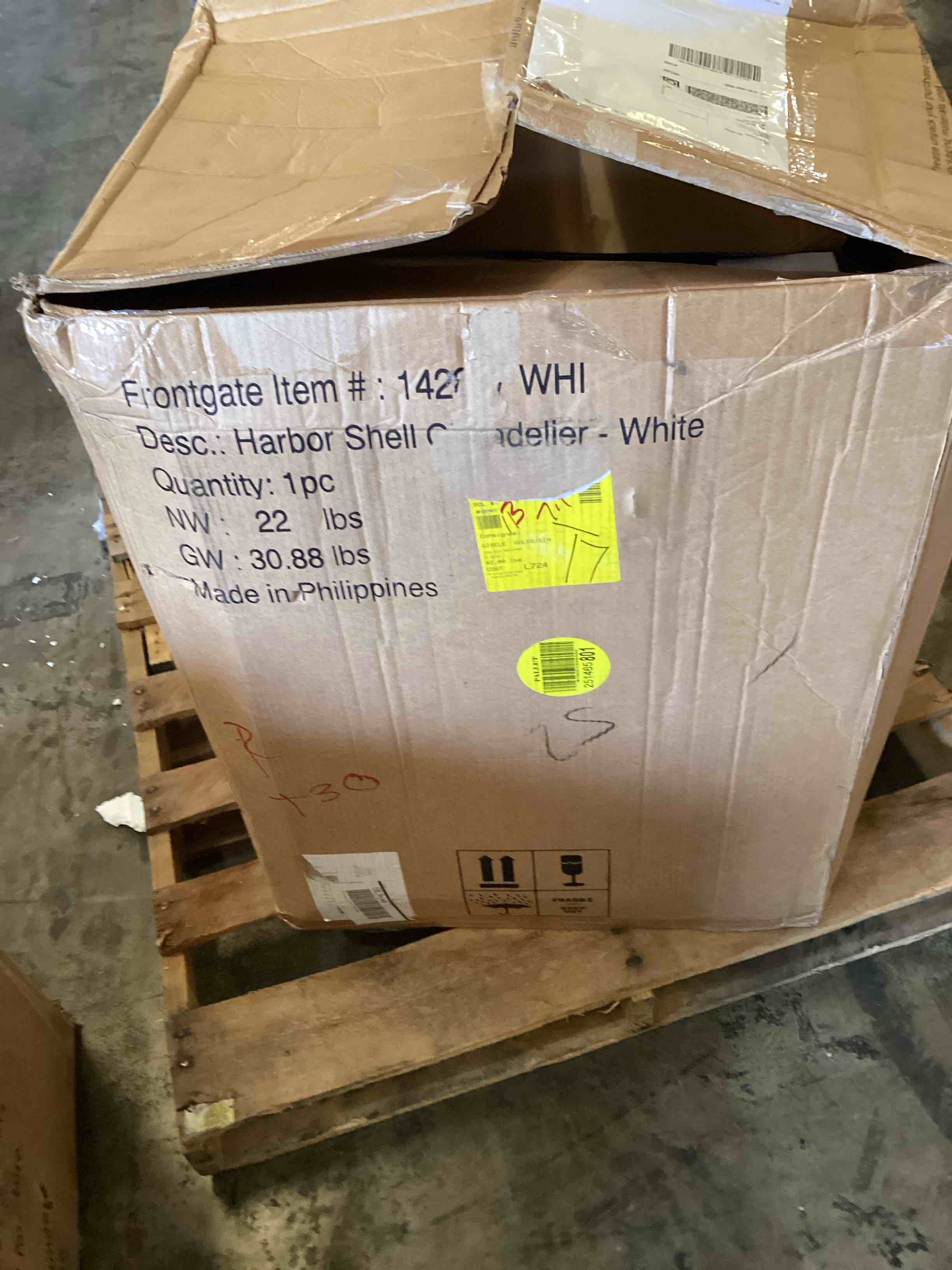 https://s3.amazonaws.com/lotting-images-prod/bidfta/RED5935368_1726076861715.jpeg