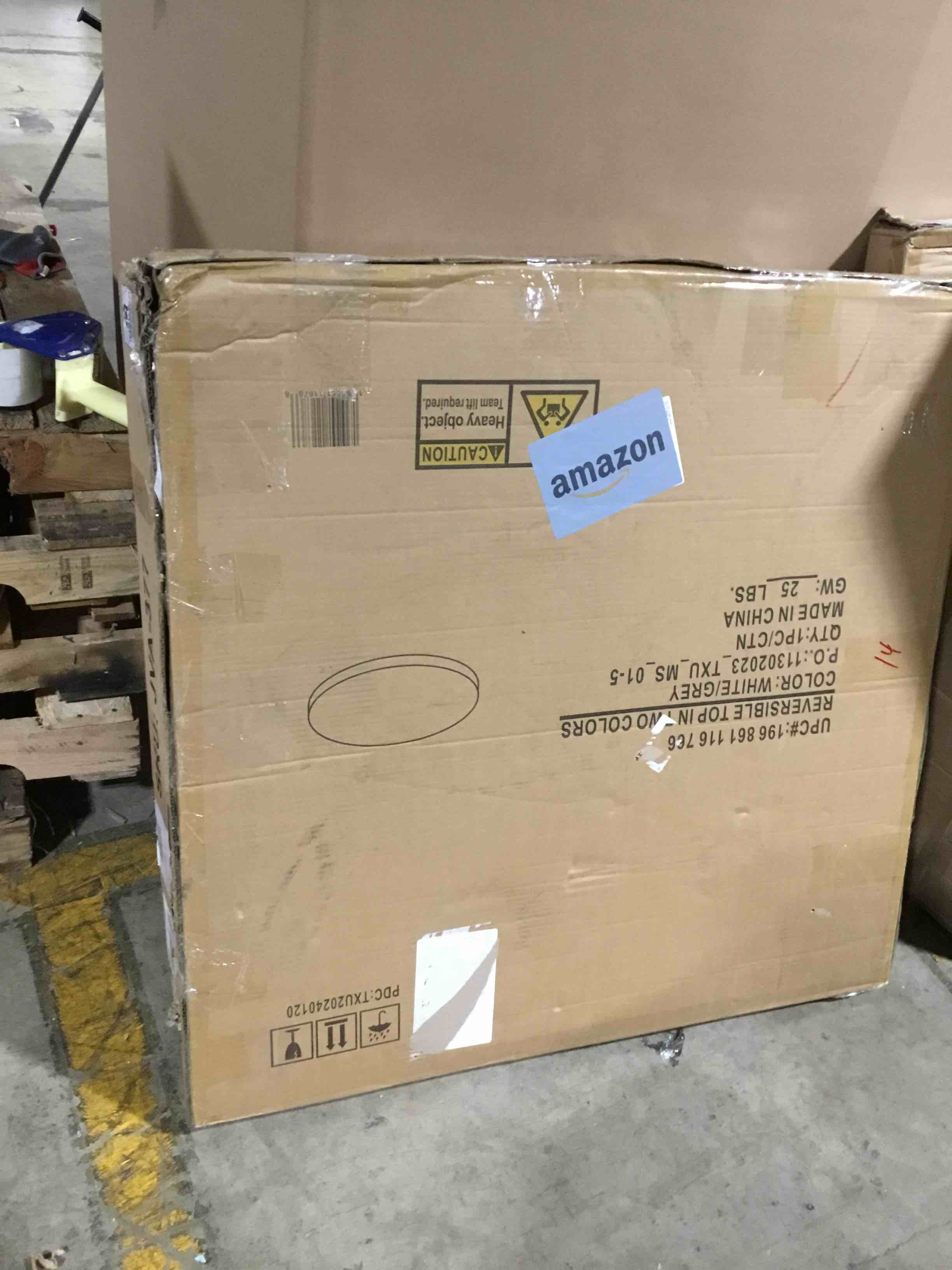 https://s3.amazonaws.com/lotting-images-prod/bidfta/RED5936785_1715264883752.jpeg