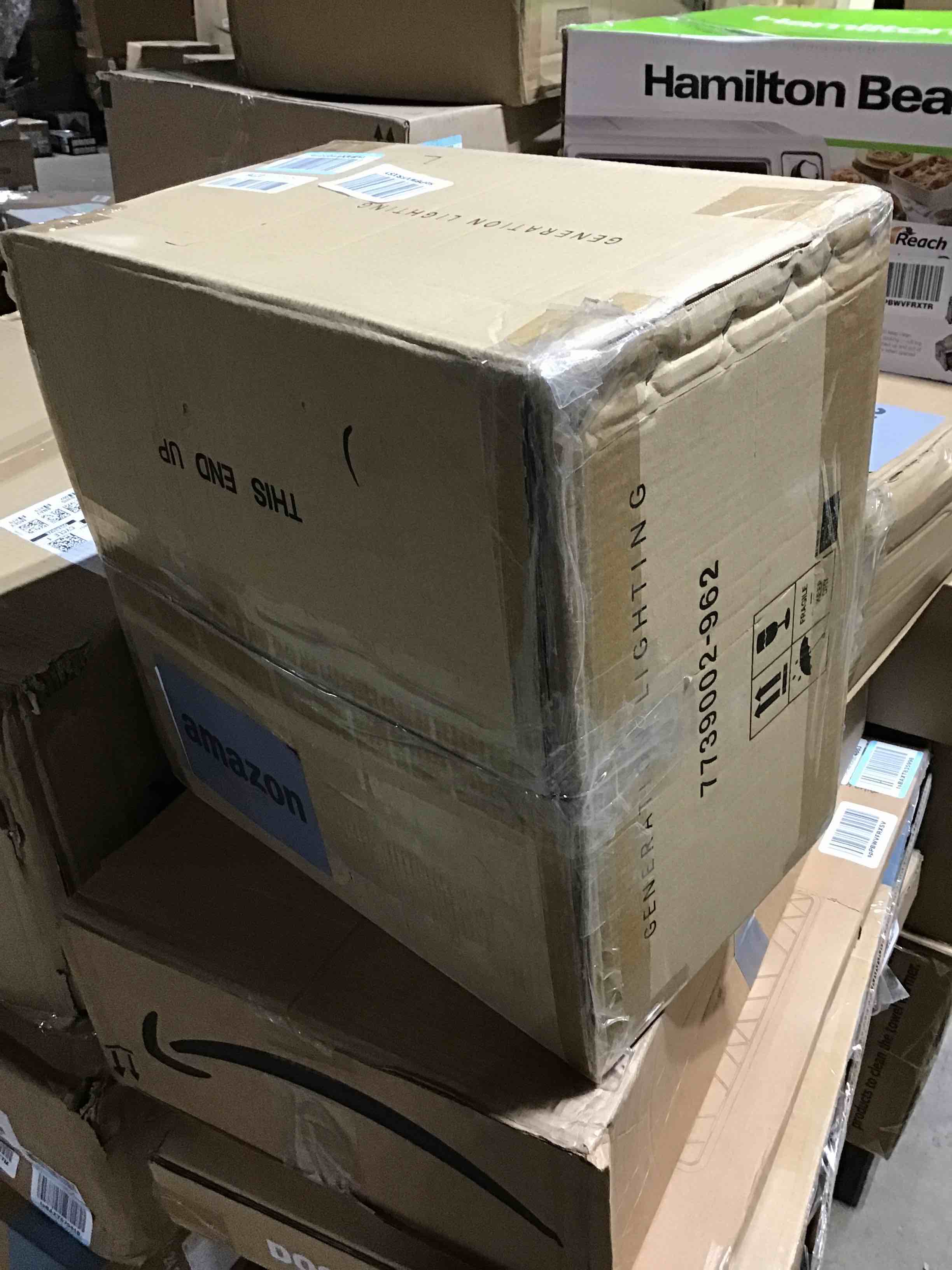 https://s3.amazonaws.com/lotting-images-prod/bidfta/RED5937133_1715694321473.jpeg