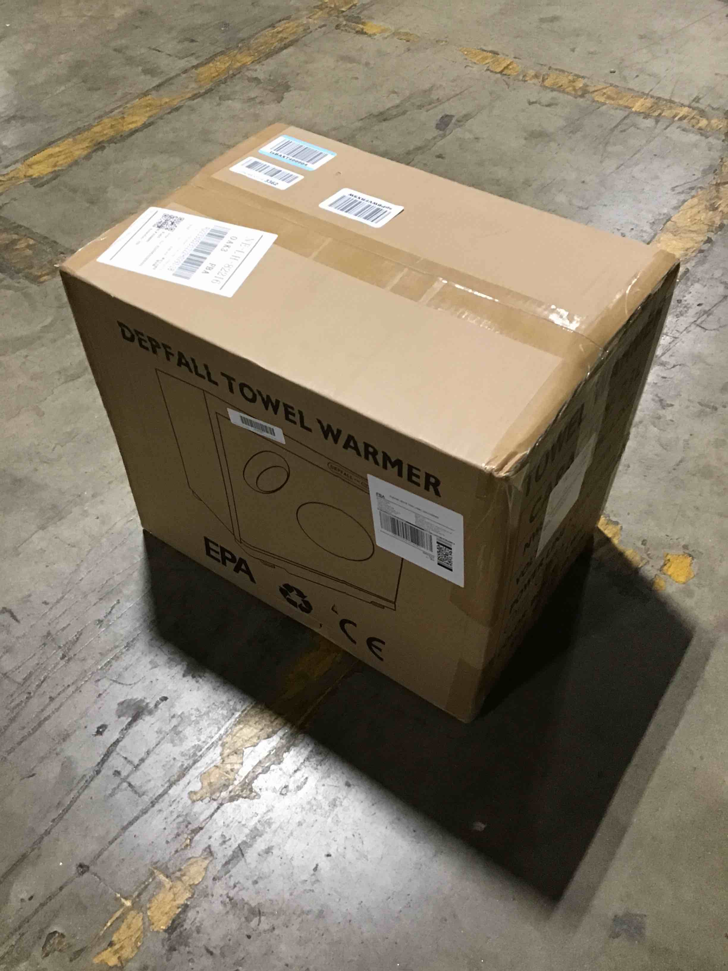 https://s3.amazonaws.com/lotting-images-prod/bidfta/RED5937142_1715695144853.jpeg