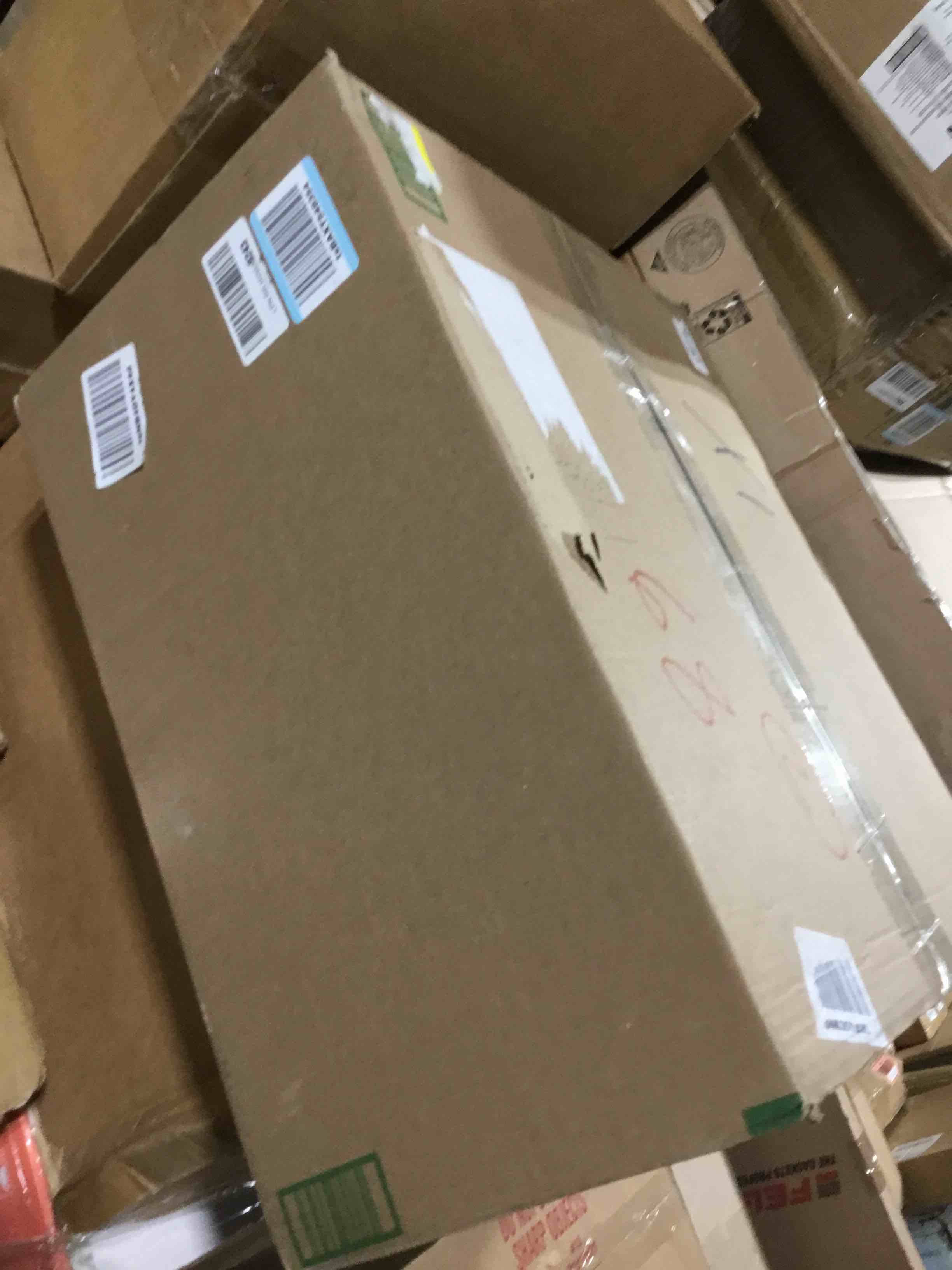 https://s3.amazonaws.com/lotting-images-prod/bidfta/RED5938561_1717174467301.jpeg