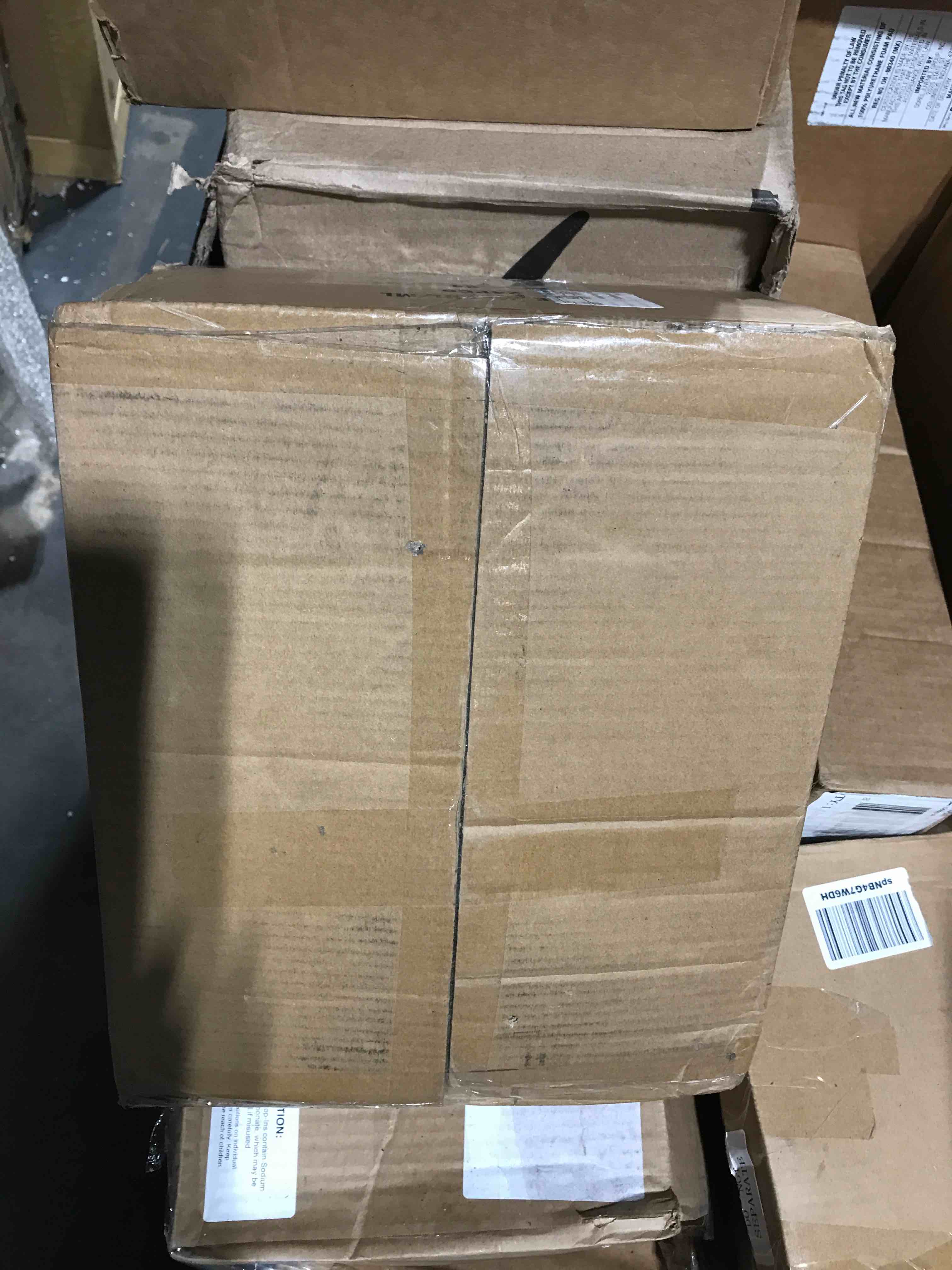https://s3.amazonaws.com/lotting-images-prod/bidfta/RED5938637_1717174600351.jpeg