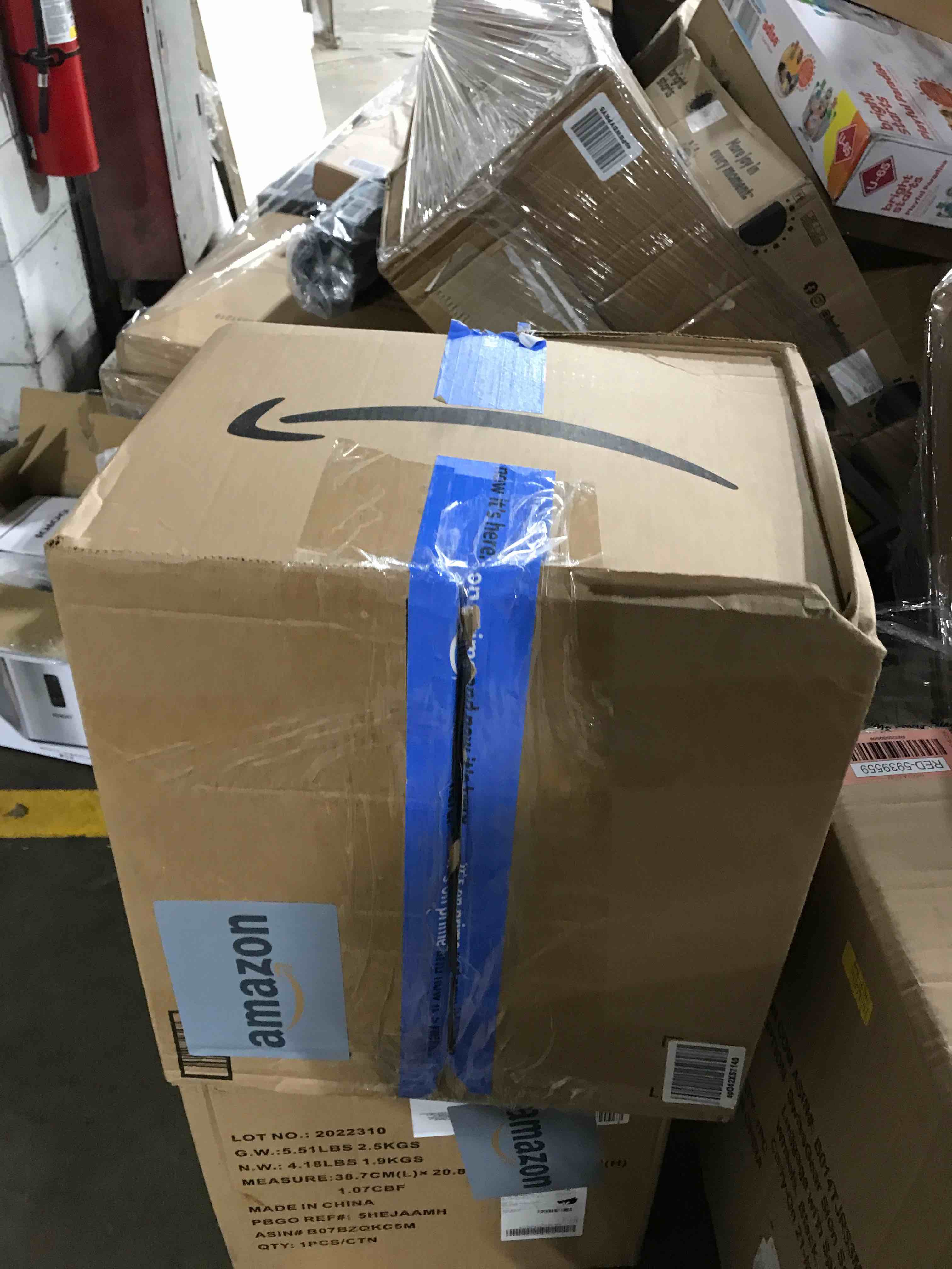 https://s3.amazonaws.com/lotting-images-prod/bidfta/RED5939560_1715709556166.jpeg