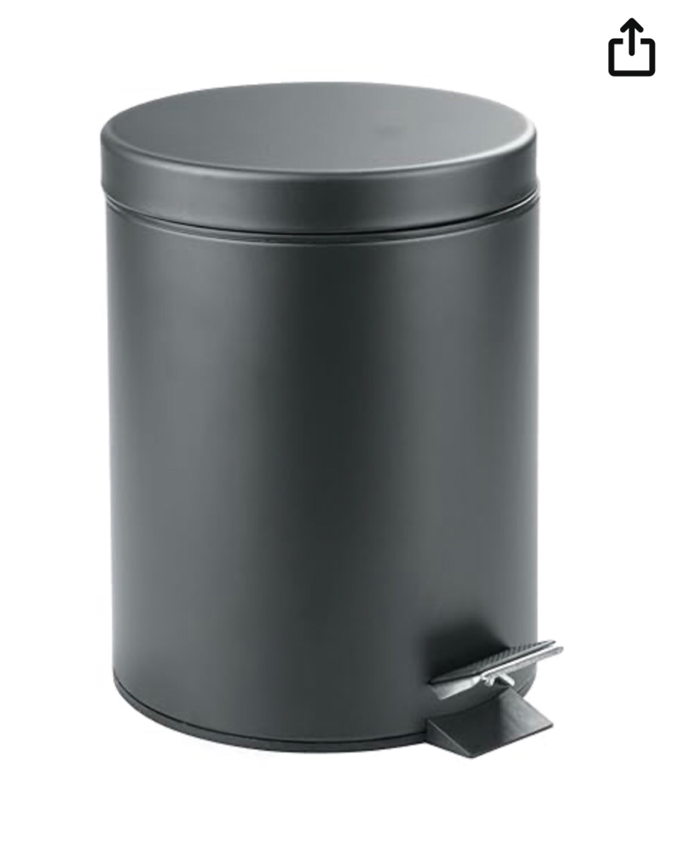 mDesign Small Modern 1.3 Gallon Round Metal Lidded Step Trash Can, Compact Garbage Bin with Removable Liner Bucket and Handle for Bathroom, Kitchen, Craft Room, Office, Garage - Graphite Gray, 5 liter