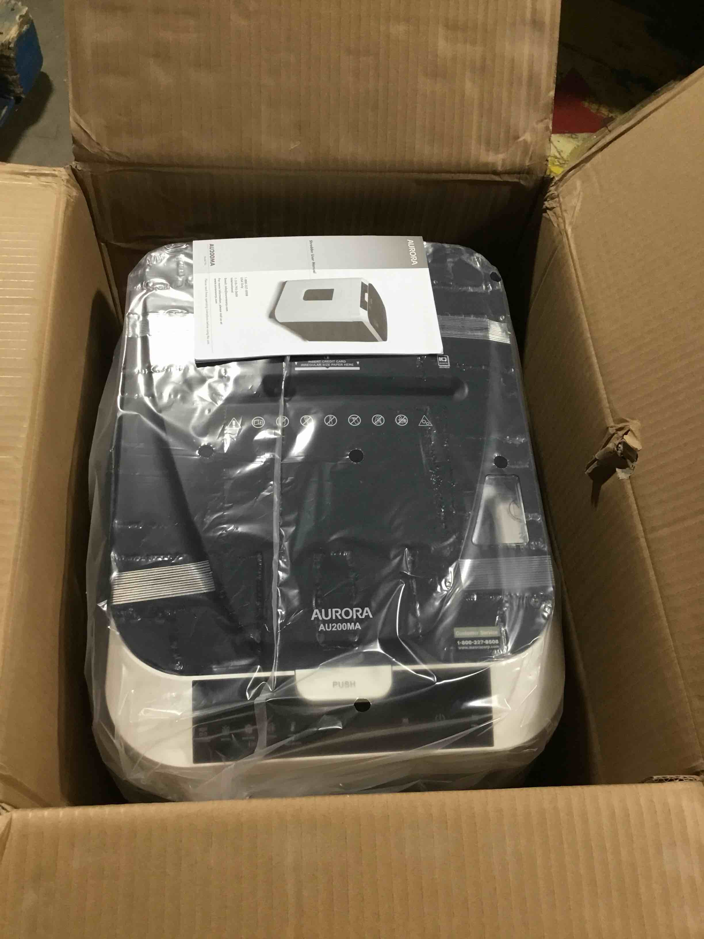 https://s3.amazonaws.com/lotting-images-prod/bidfta/RED5941475_1714770081752.jpeg