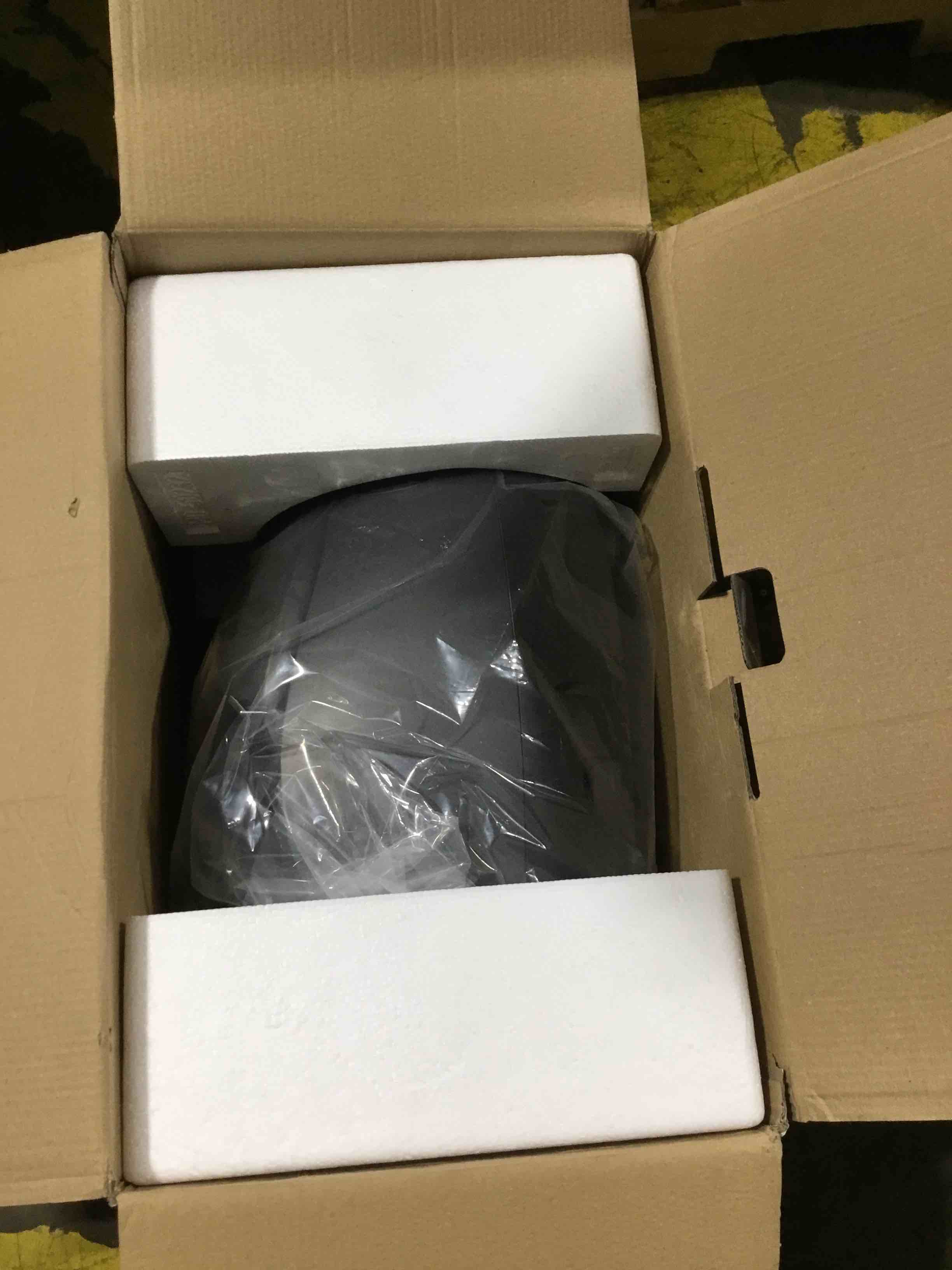 https://s3.amazonaws.com/lotting-images-prod/bidfta/RED5941492_1714769792522.jpeg