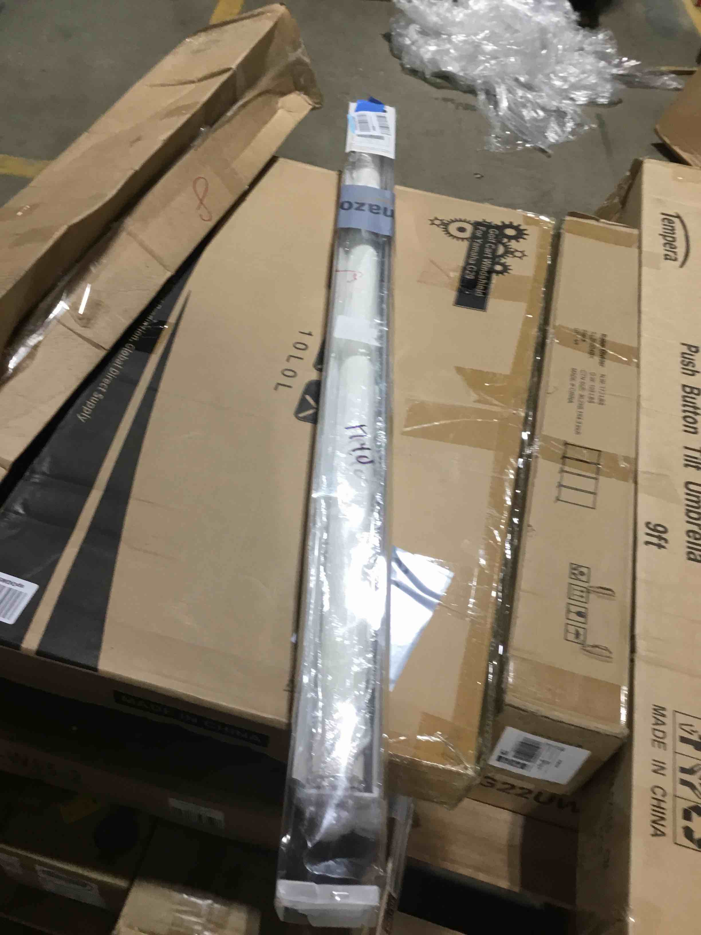https://s3.amazonaws.com/lotting-images-prod/bidfta/RED5944052_1717428547570.jpeg