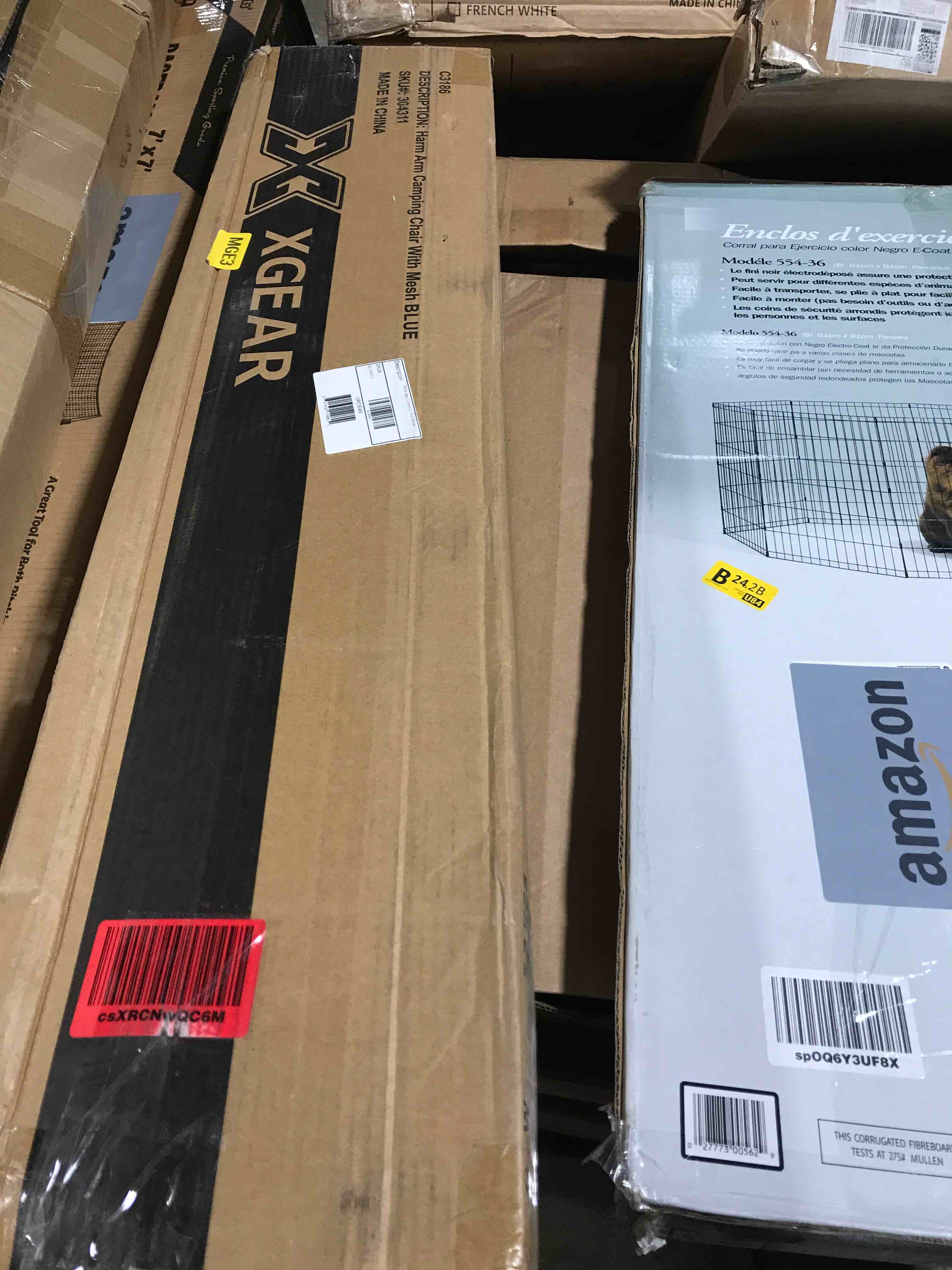 https://s3.amazonaws.com/lotting-images-prod/bidfta/RED5944140_1717428253172.jpeg