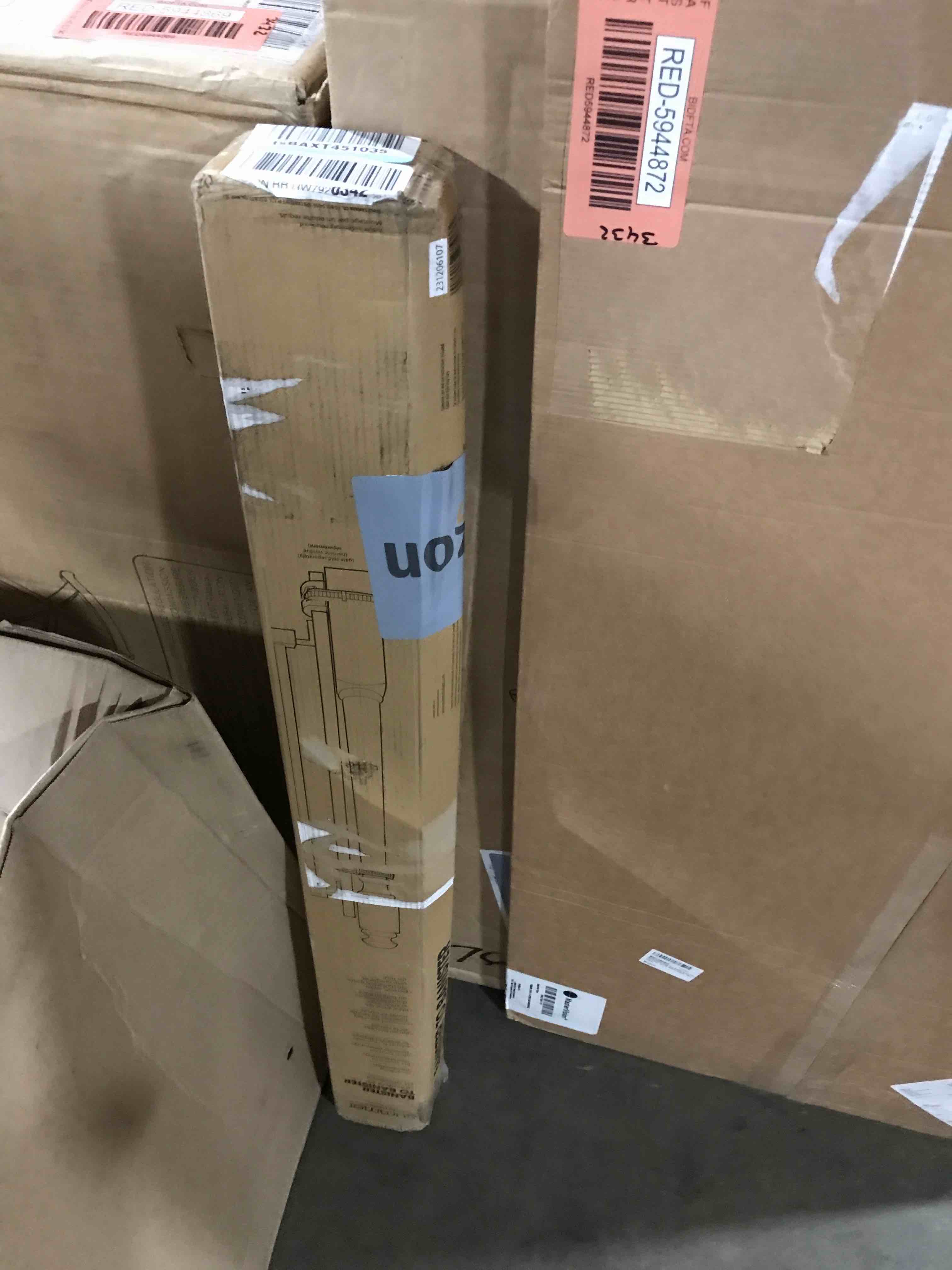 https://s3.amazonaws.com/lotting-images-prod/bidfta/RED5944874_1717771138296.jpeg