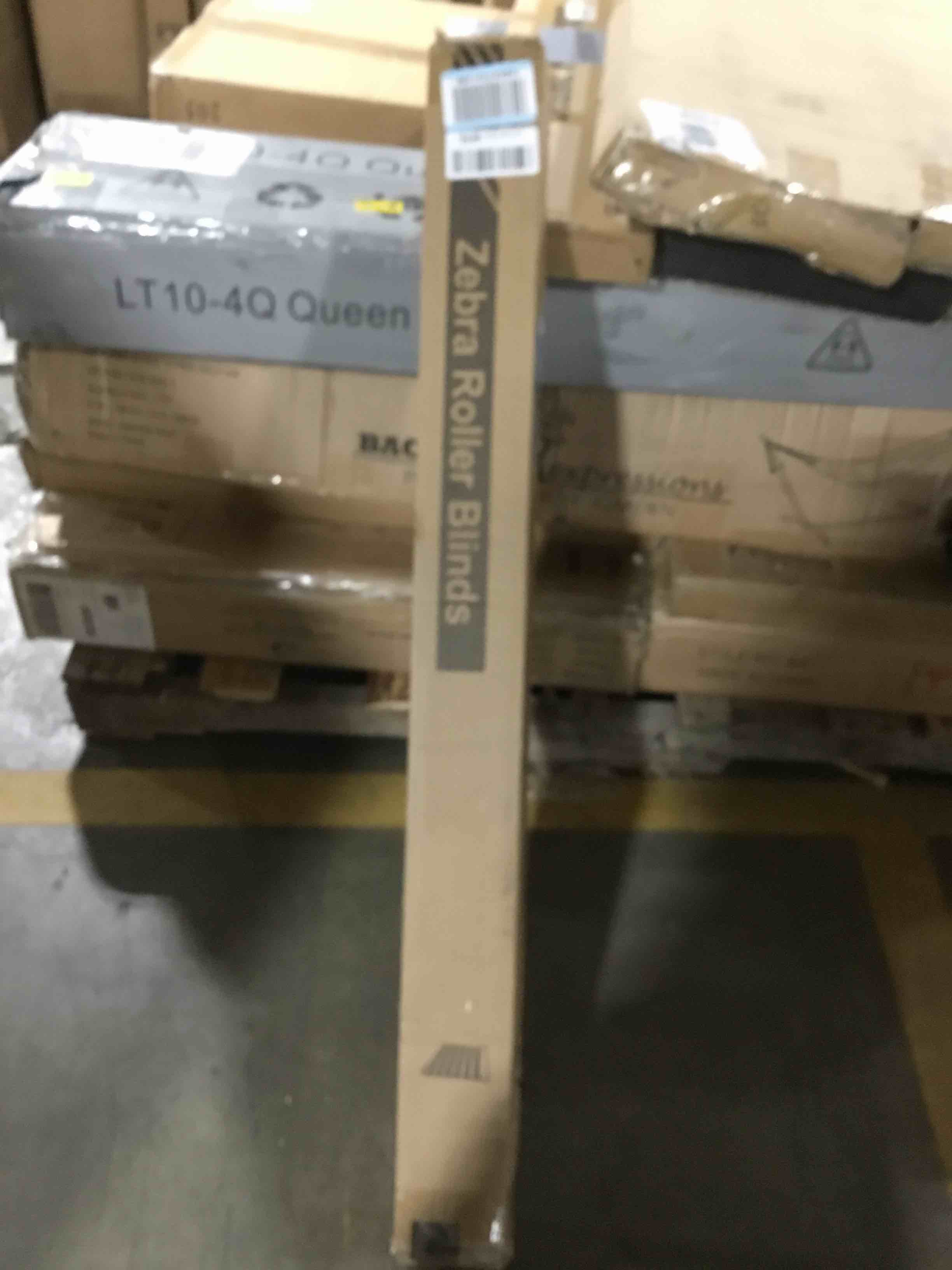 https://s3.amazonaws.com/lotting-images-prod/bidfta/RED5944934_1717769940321.jpeg