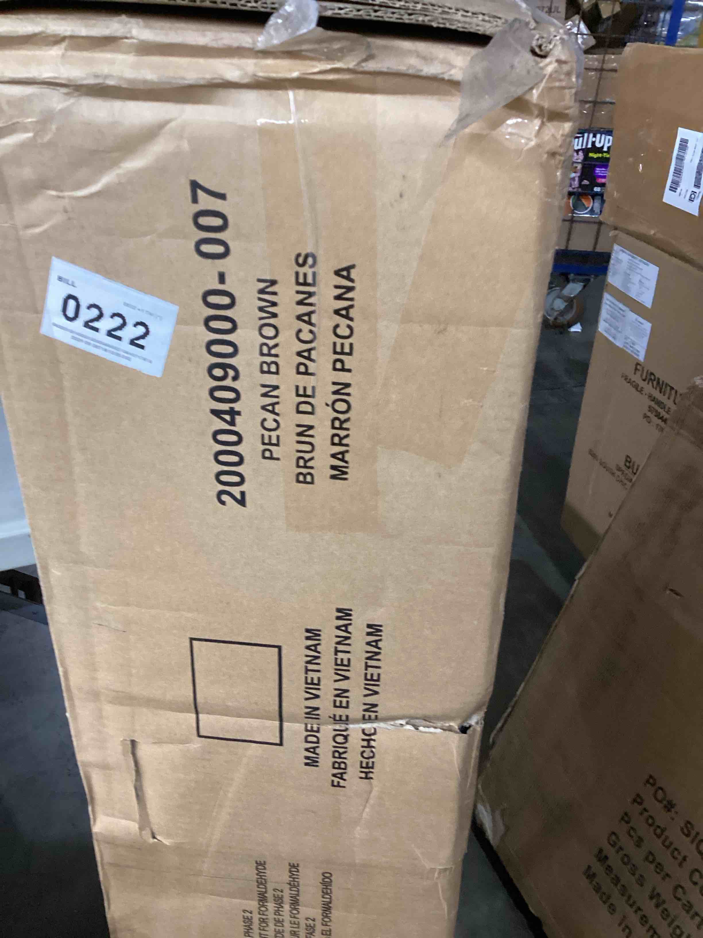 https://s3.amazonaws.com/lotting-images-prod/bidfta/RED5948161_1729086149104.jpeg