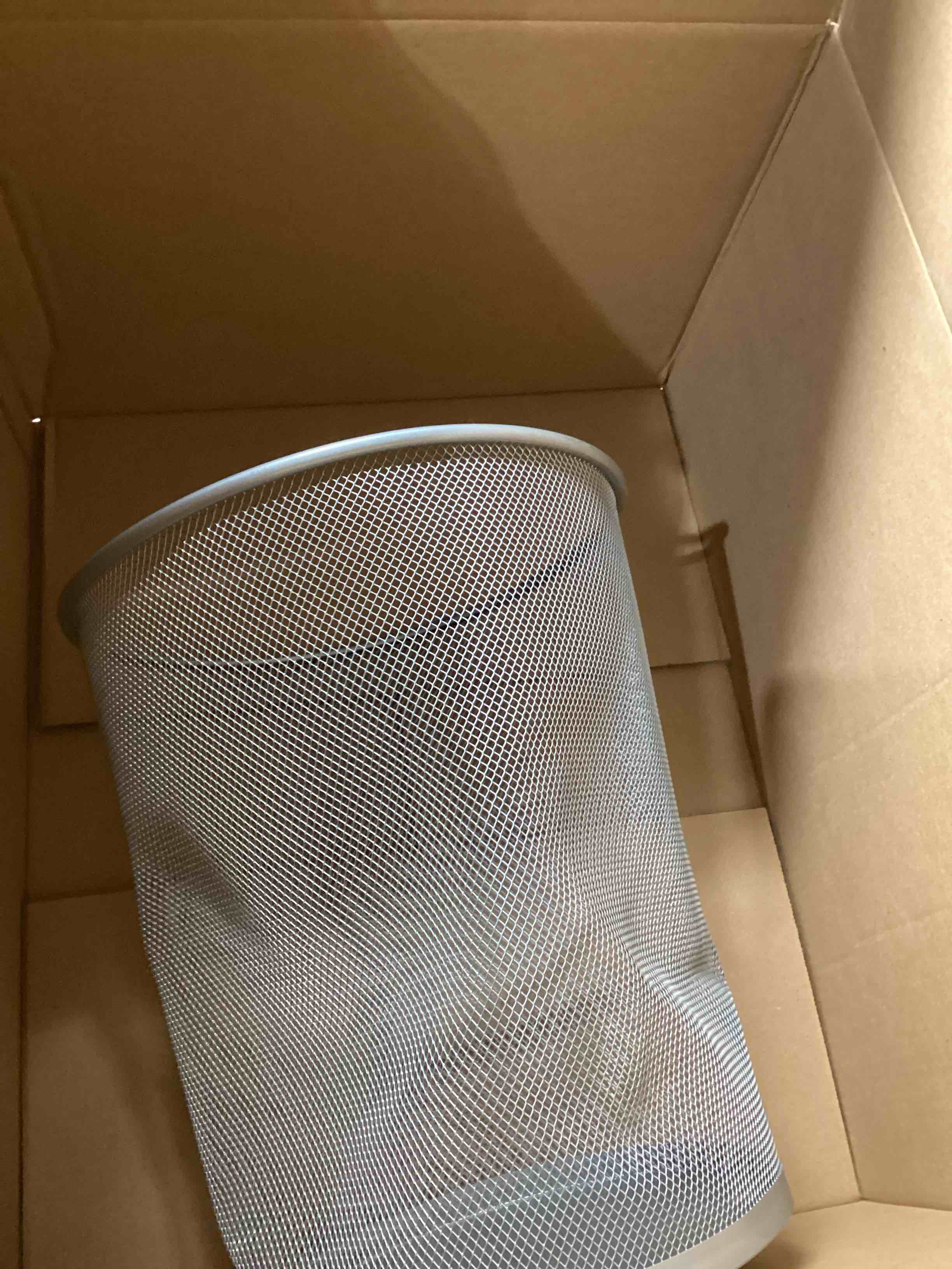 https://s3.amazonaws.com/lotting-images-prod/bidfta/RED5949062_1730118049486.jpeg