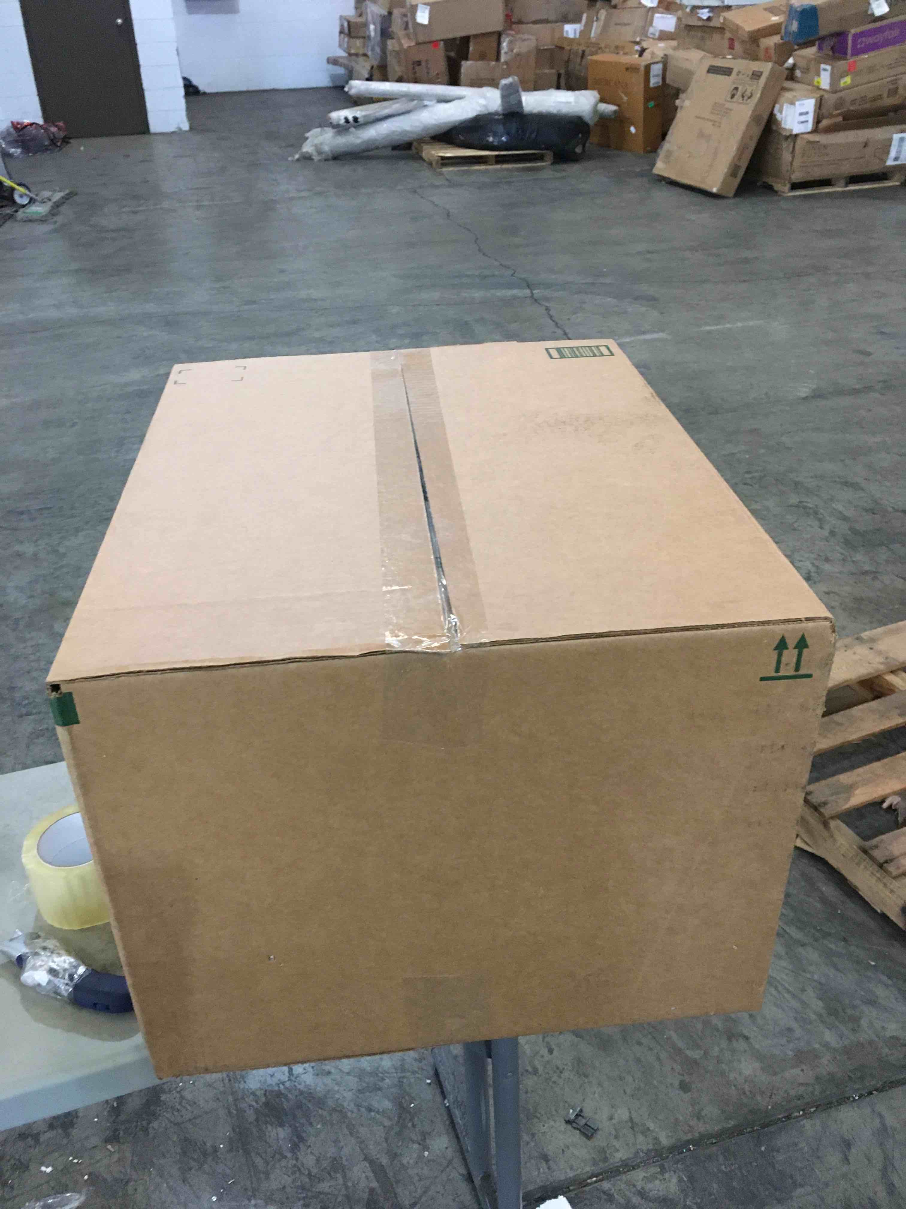 https://s3.amazonaws.com/lotting-images-prod/bidfta/RED5949604_1731084521856.jpeg